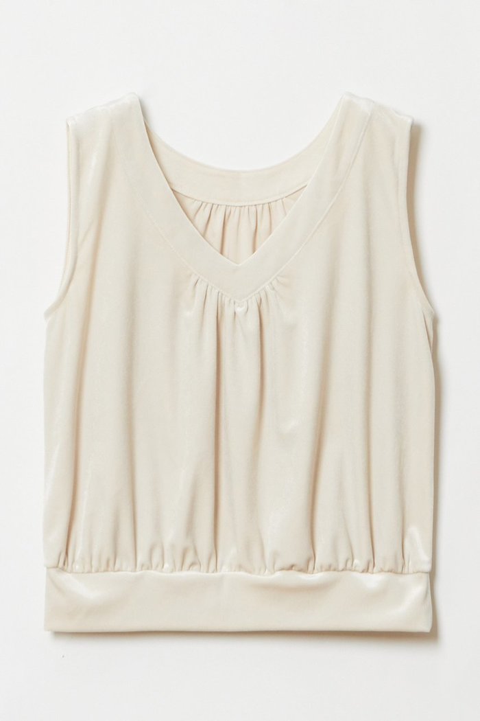 【アルアバイル/allureville】の【LOULOU WILLOUGHBY】ベロア2WAYプルオーバー インテリア・キッズ・メンズ・レディースファッション・服の通販 founy(ファニー) https://founy.com/ ファッション Fashion レディースファッション Fashion for Women トップス・カットソー Cut & Sew Tops キャミソール&ノースリーブ Camisoles & Sleeveless Tops シャツ・ブラウス・オフィスカジュアル Elegant Blouses & Button-Ups ロングTシャツ・Tシャツ Longline T-Shirts & Tees カジュアルプルオーバー・ニットトップス Pullovers & Knit Tops / Casual Pullovers カットソー・ベーシックTシャツ Cut-and-Sewn Tops / Stretch Tees & Basics ベロアトップス Velour Tops / Velvet-Look Items キャミソール Camisole, Spaghetti Strap Top ストレッチ Stretch, Stretchy Fabric タンク Tank Top, Sleeveless Top バランス Balance, Style Balance ベロア Velour, Soft Velvet ラウンド Round, Round Neck 再入荷 Restock / Back in Stock |ID: prp329100004822272 ipo3291000000035052433