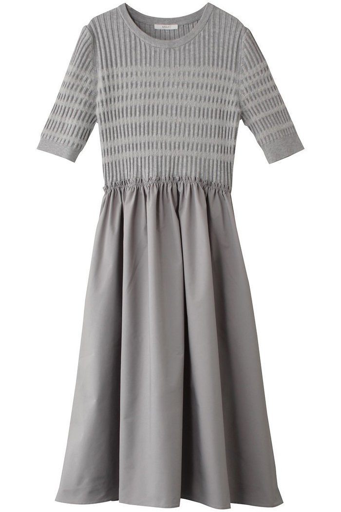 【アナイ/ANAYI】のフェザーボーダードッキングワンピース インテリア・キッズ・メンズ・レディースファッション・服の通販 founy(ファニー) https://founy.com/ ファッション Fashion レディースファッション Fashion for Women ワンピース Dresses チュニック Tunic Tops & Dresses ジャケット Jacket, Outerwear チュニック Tunic, Long Top ドッキング Docking, Mixed Material フィット Fit, Slim Fit フェザー Feather, Feather Detail フレア Flare, Flared ボーダー Border, Stripe リブニット Rib Knit, Ribbed Knit ロング Long, Long-Length A/W・秋冬 Autumn/Winter |ID: prp329100004822289 ipo3291000000035846987