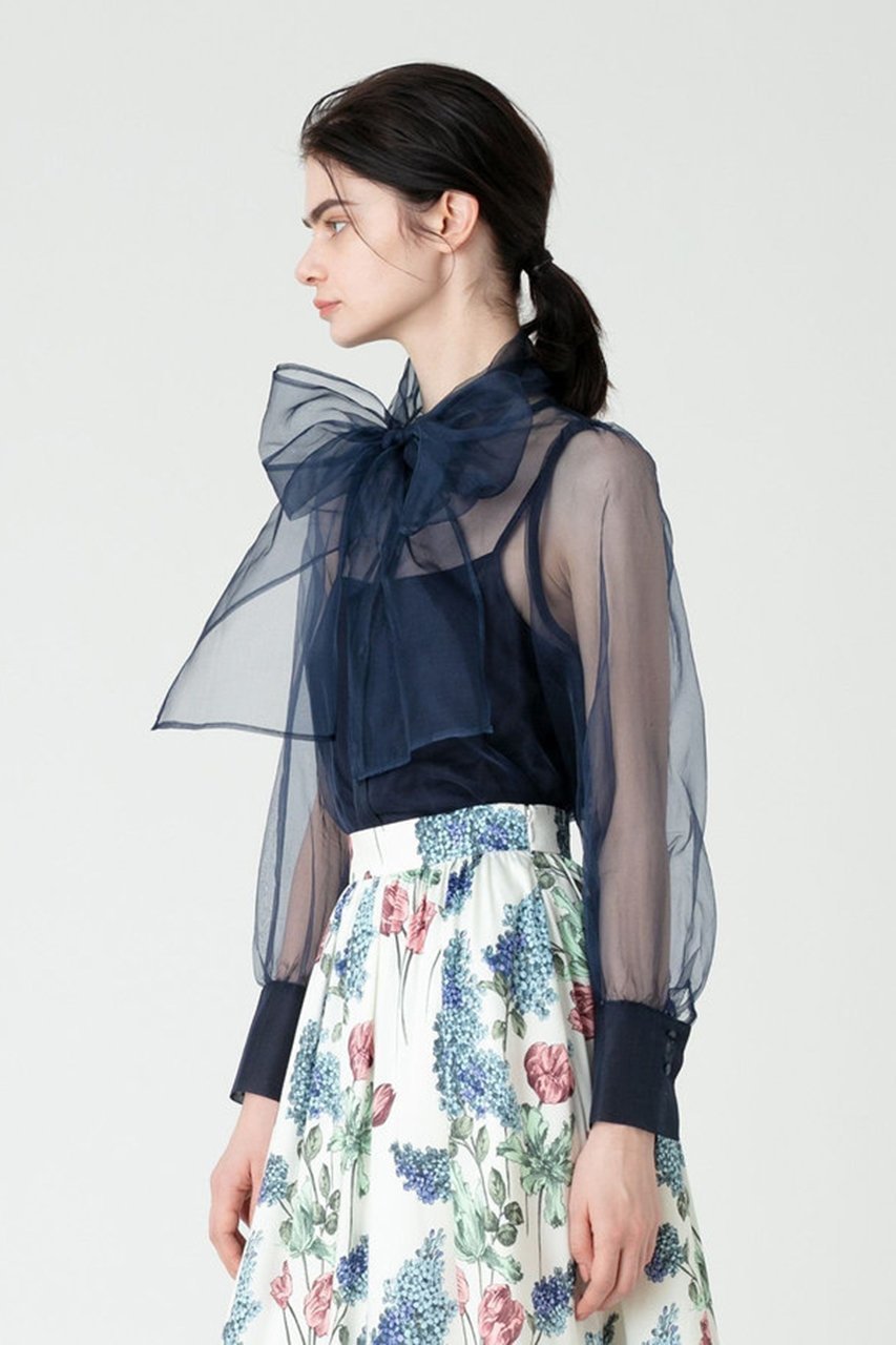 【アルアバイル/allureville】の【Loulou Willoughby】シルキーリボンブラウス 人気、トレンドファッション・服の通販 founy(ファニー) 　ファッション　Fashion　レディースファッション　Fashion for Women　トップス・カットソー　Cut & Sew Tops　シャツ・ブラウス・オフィスカジュアル　Elegant Blouses & Button-Ups　シルク　Silk, 100% Silk　スリーブ　Sleeve, Long Sleeve / Short Sleeve　リボン　Ribbon, Bow　ロング　Long, Long-Length　再入荷　Restock / Back in Stock　other-7|ID: prp329100004822312 ipo3291000000035054185