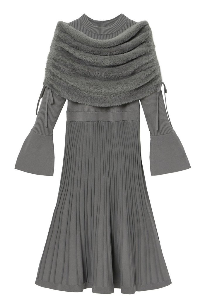 【アナイ/ANAYI】のフェザーケープ付き ワンピース インテリア・キッズ・メンズ・レディースファッション・服の通販 founy(ファニー) https://founy.com/ ファッション Fashion レディースファッション Fashion for Women ワンピース Dresses チュニック Tunic Tops & Dresses エレガント 上品 Elegant セットアップ Set-Up, Coordinated Outfit チュニック Tunic, Long Top フィット Fit, Slim Fit フェザー Feather, Feather Detail フェザーヤーン Feather Yarn, Fluffy Yarn フレア Flare, Flared リブニット Rib Knit, Ribbed Knit |ID: prp329100004822338 ipo3291000000035055259