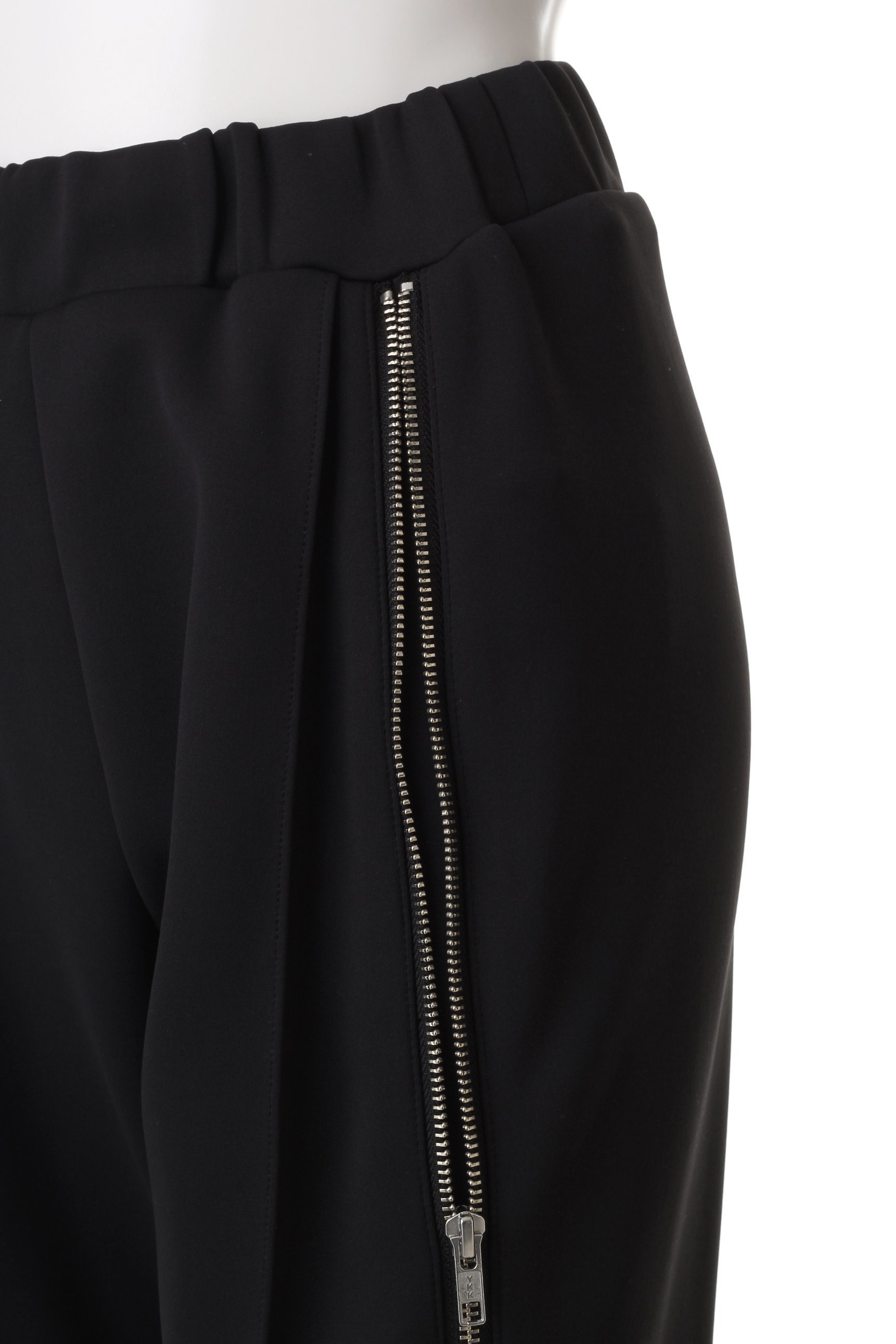 【メゾンスペシャル/MAISON SPECIAL】の2WAYハイウエストストレッチダンボールパンツ 人気、トレンドファッション・服の通販 founy(ファニー) 　ファッション　Fashion　レディースファッション　Fashion for Women　パンツ　Pants & Trousers　コンパクト　Compact, Small Size　ストレッチ　Stretch, Stretchy Fabric　スポーティ　Sporty, Casual Athletic　バランス　Balance, Style Balance　フレア　Flare, Flared　エレガント 上品　Elegant　冬　Winter / This Winter　other-6|ID: prp329100004822359 ipo3291000000035056452