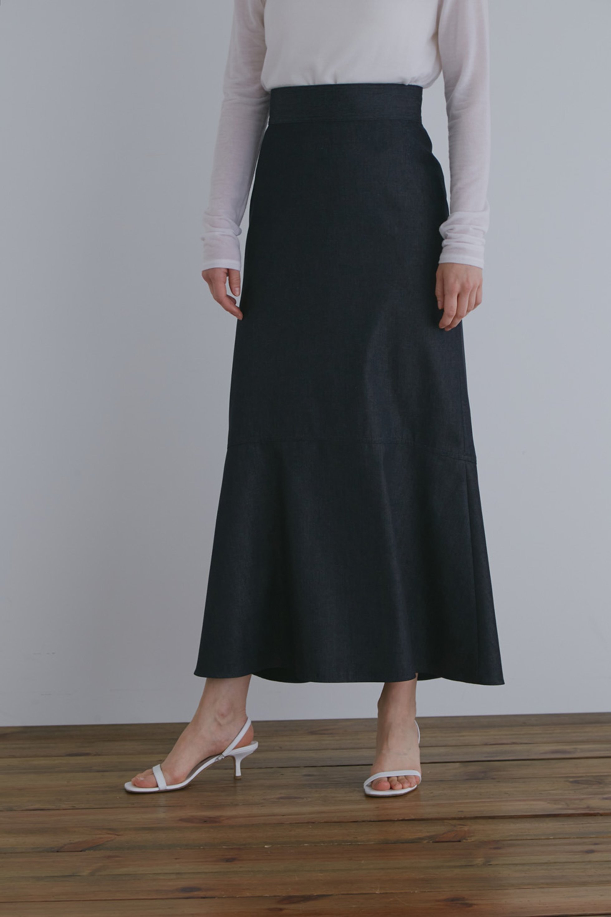 【ル フィル/LE PHIL】のクチュールデニムマーメイドスカート 人気、トレンドファッション・服の通販 founy(ファニー) 　ファッション　Fashion　レディースファッション　Fashion for Women　スカート　Skirts　ロングスカート　Long Skirts / Maxi & Midi Skirts　エレガント 上品　Elegant　デニム　Denim, Jeans Material　マーメイド　Mermaid, Fishtail Silhouette　ロング　Long, Long-Length　other-6|ID: prp329100004822373 ipo3291000000035057473