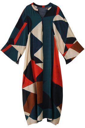 【エリオポール/heliopole】の【muller of yoshiokubo】ジオメトリックスリーブドレス 人気、トレンドファッション・服の通販 founy(ファニー) ファッション Fashion レディースファッション Fashion for Women ワンピース Dresses フォーマル・パーティードレス・結婚式用ドレス Elegant & Casual Dresses チュニック Tunic Tops & Dresses おすすめ Recommended / Our Picks ストレート Straight, Straight Cut スリット Slit, Slit Detail チュニック Tunic, Long Top トレンド Trend, Trending Now ドレス Dress, One-Piece モダン Modern, Contemporary リゾート Resort, Vacation Style ロング Long, Long-Length 再入荷 Restock / Back in Stock |ID:prp329100004822596