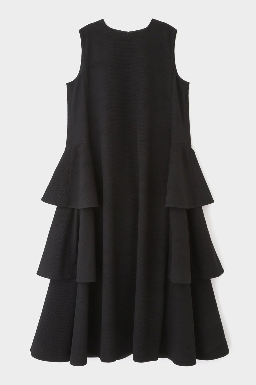 【ル フィル/LE PHIL】のワッフルプリーツティアードワンピース 人気、トレンドファッション・服の通販 founy(ファニー) 　ファッション　Fashion　レディースファッション　Fashion for Women　ワンピース　Dresses　チュニック　Tunic Tops & Dresses　スポーティ　Sporty, Casual Athletic　チュニック　Tunic, Long Top　ティアードワンピース　Tiered Dress, Flared Dress　フォルム　Silhouette, Form　フロント　Front, Front Design　プリーツ　Pleats, Pleated　ロング　Long, Long-Length　ワッフル　Waffle, Waffle Knit　 other-1|ID: prp329100004822640 ipo3291000000035062544