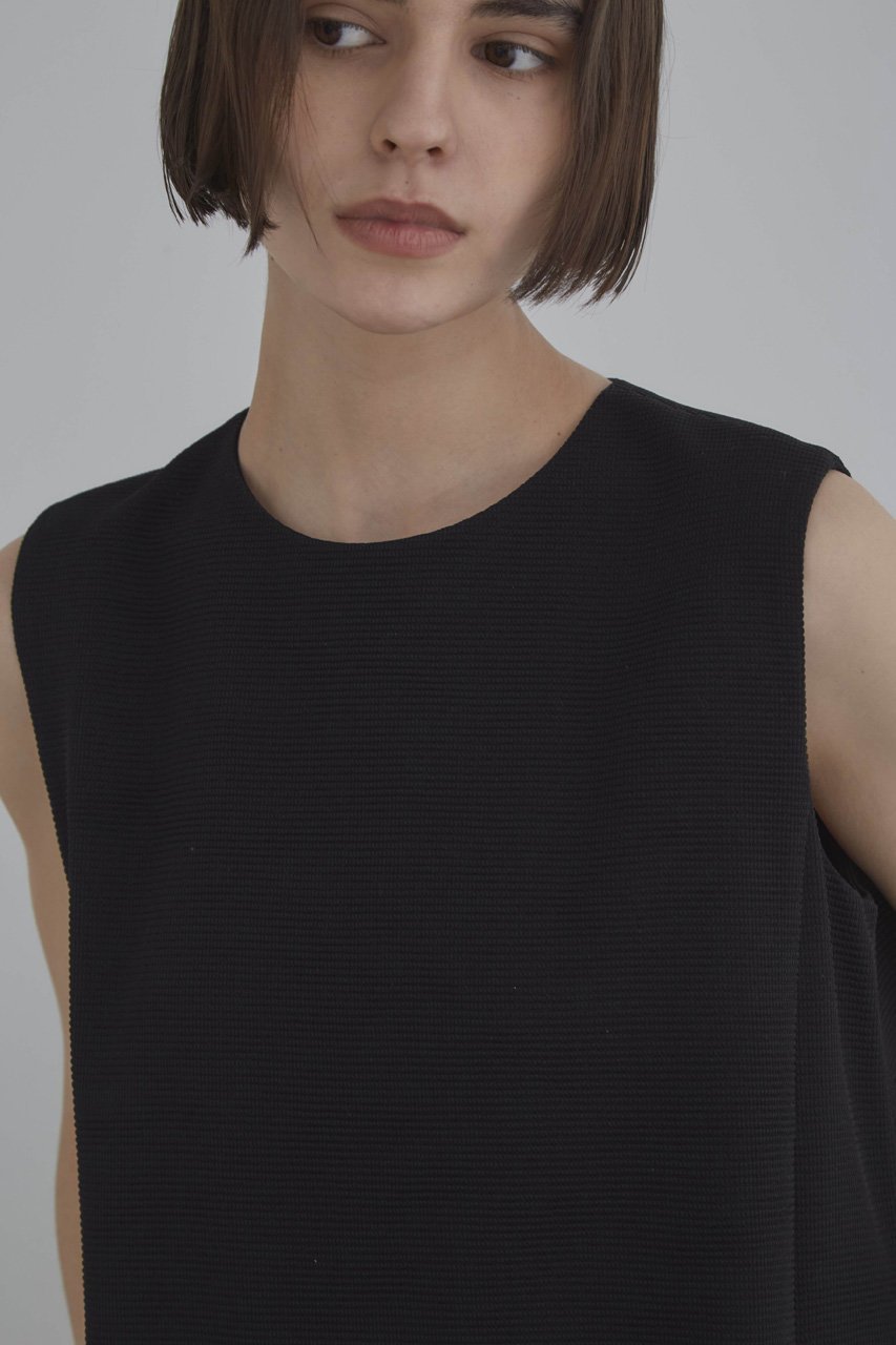 【ル フィル/LE PHIL】のワッフルプリーツティアードワンピース 人気、トレンドファッション・服の通販 founy(ファニー) 　ファッション　Fashion　レディースファッション　Fashion for Women　ワンピース　Dresses　チュニック　Tunic Tops & Dresses　スポーティ　Sporty, Casual Athletic　チュニック　Tunic, Long Top　ティアードワンピース　Tiered Dress, Flared Dress　フォルム　Silhouette, Form　フロント　Front, Front Design　プリーツ　Pleats, Pleated　ロング　Long, Long-Length　ワッフル　Waffle, Waffle Knit　other-2|ID: prp329100004822640 ipo3291000000035062547