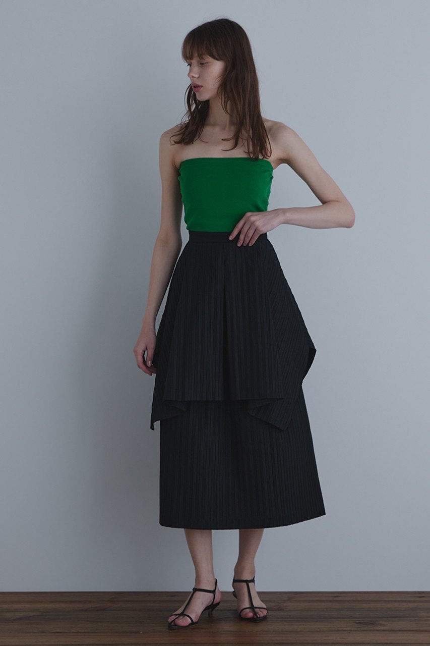 【ル フィル/LE PHIL】のニットビスチェ 人気、トレンドファッション・服の通販 founy(ファニー) 　ファッション　Fashion　レディースファッション　Fashion for Women　トップス・カットソー　Cut & Sew Tops　ニット　Knit Tops & Sweaters　カジュアルプルオーバー・ニットトップス　Pullovers & Knit Tops / Casual Pullovers　ビスチェ　Bustiers & Corset Tops / Layered Bustier Style　カーディガン　Cardigan, Knitwear　セットアップ　Set-Up, Coordinated Outfit　デコルテ　Décolleté, Neckline　リュクス　Luxury, Elegant, High-End, Chic　other-7|ID: prp329100004822942 ipo3291000000035068079