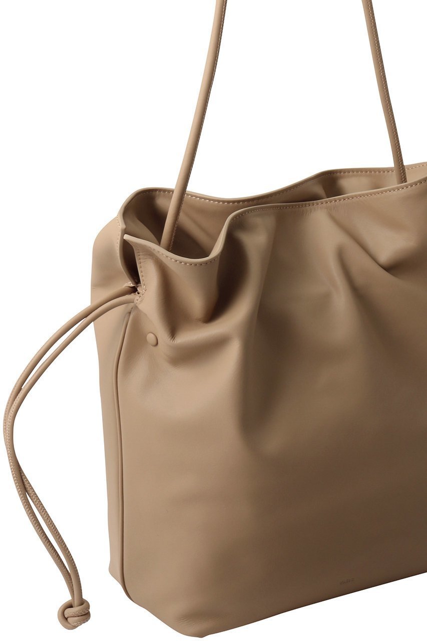 【ヴァジック/VASIC】のBask Mini 巾着ショルダーバッグ 人気、トレンドファッション・服の通販 founy(ファニー) 　ファッション　Fashion　レディースファッション　Fashion for Women　バッグ　Bags　2026年　2026　オケージョン　Occasion Wear　コンパクト　Compact, Small Size　スマート　Smart, Elegant　リップ　Lip, Lip Motif　エレガント 上品　Elegant　夏　Summer　巾着　Drawstring Bag, Kinchaku　春　Spring　S/S・春夏　SS, Spring/Summer, Warm Season　other-4|ID: prp329100004823366 ipo3291000000035074048