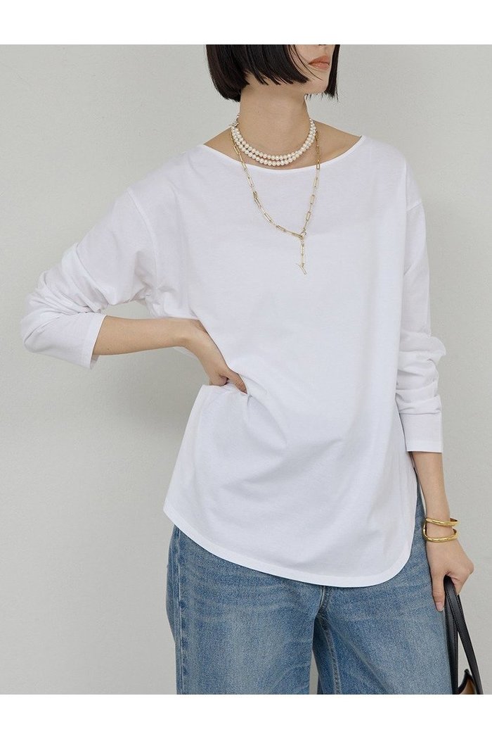 【ガリャルダガランテ/GALLARDAGALANTE】のラウンドヘムTee インテリア・キッズ・メンズ・レディースファッション・服の通販 founy(ファニー) https://founy.com/ ファッション Fashion レディースファッション Fashion for Women トップス・カットソー Cut & Sew Tops シャツ・ブラウス・オフィスカジュアル Elegant Blouses & Button-Ups ロングTシャツ・Tシャツ Longline T-Shirts & Tees カットソー・ベーシックTシャツ Cut-and-Sewn Tops / Stretch Tees & Basics 2026年 2026 カットソー Cut and Sewn Top スリーブ Sleeve, Long Sleeve / Short Sleeve ベーシック Basic, Essential ロング Long, Long-Length 夏 Summer 春 Spring S/S・春夏 SS, Spring/Summer, Warm Season 洗える Machine Washable |ID: prp329100004826331 ipo3291000000035115934