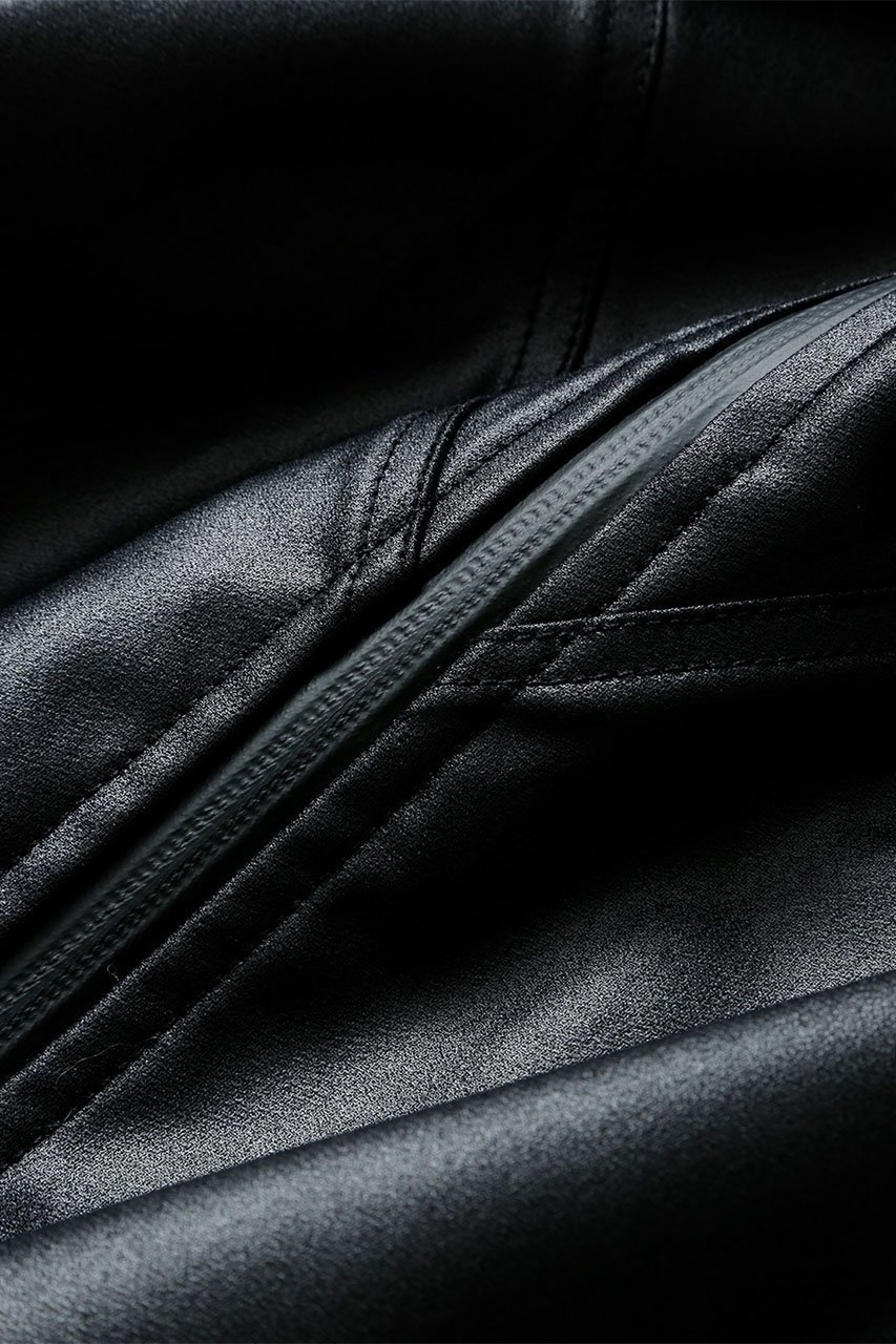 【スタニングルアー/STUNNING LURE】の【1/7 11:00販売開始】rボリュームギャザーフーディー 人気、トレンドファッション・服の通販 founy(ファニー) 　ファッション　Fashion　レディースファッション　Fashion for Women　トップス・カットソー　Cut & Sew Tops　シャツ・ブラウス・オフィスカジュアル　Elegant Blouses & Button-Ups　レディースパーカー・カジュアルフーディー　Casual Hoodies & Sweatshirts　ロングTシャツ・Tシャツ　Longline T-Shirts & Tees　スウェット・クルーネックトップス　Sweatshirts & Crewnecks / Relaxed Fit Sweat Tops　カットソー・ベーシックTシャツ　Cut-and-Sewn Tops / Stretch Tees & Basics　ギャザー　Gathered, Ruffled　ジョーゼット　Georgette, Semi-Sheer Fabric　ブルゾン　Blouson, Bomber Jacket　ヴィンテージ　Vintage Style　新作・新入荷　New Arrivals / New In　other-3|ID: prp329100004826350 ipo3291000000035116136