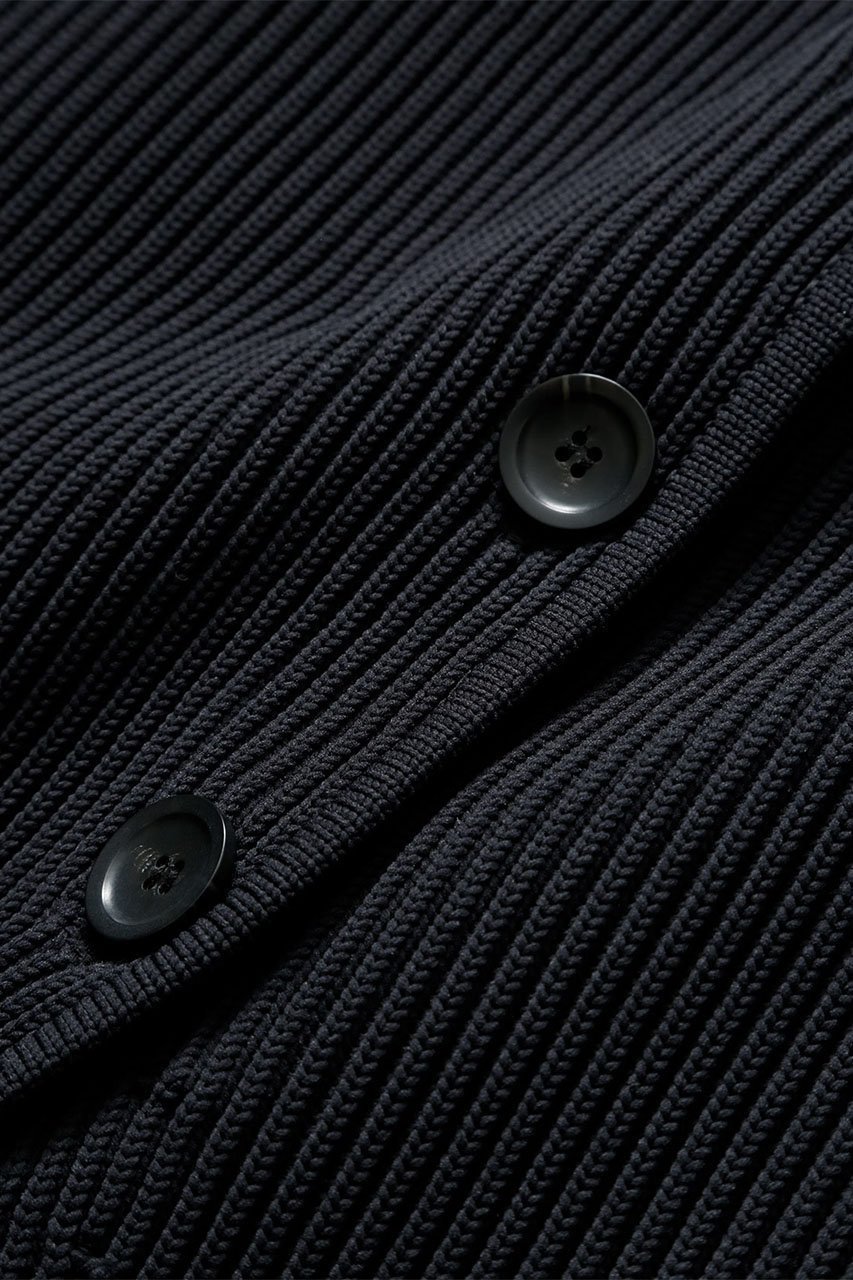 【スタニングルアー/STUNNING LURE】の【1/7 11:00販売開始】アモッサスリットカーディガン 人気、トレンドファッション・服の通販 founy(ファニー) 　ファッション　Fashion　レディースファッション　Fashion for Women　トップス・カットソー　Cut & Sew Tops　ニット　Knit Tops & Sweaters　カーディガン・羽織り　Layered Style Cardigans　カーディガン　Cardigan, Knitwear　フォルム　Silhouette, Form　フォーマル　Formal, Dressy　リラックス　Relax, Relaxed Fit　新作・新入荷　New Arrivals / New In　軽量　Lightweight, Ultra Light　other-2|ID: prp329100004826351 ipo3291000000035116148