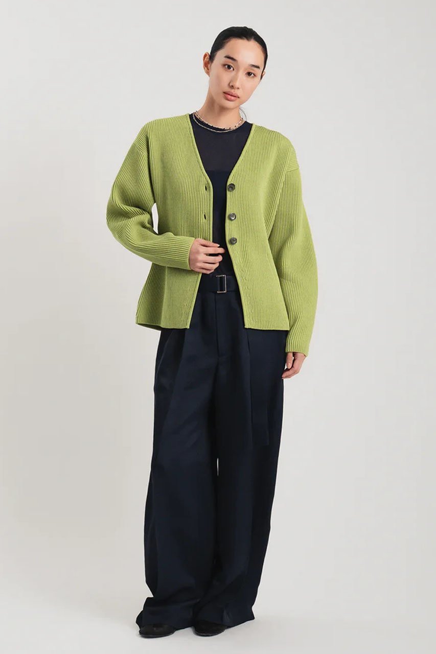 【スタニングルアー/STUNNING LURE】のアモッサスリットカーディガン 人気、トレンドファッション・服の通販 founy(ファニー) 　ファッション　Fashion　レディースファッション　Fashion for Women　トップス・カットソー　Cut & Sew Tops　ニット　Knit Tops & Sweaters　カーディガン・羽織り　Layered Style Cardigans　カーディガン　Cardigan, Knitwear　フォルム　Silhouette, Form　フォーマル　Formal, Dressy　リラックス　Relax, Relaxed Fit　軽量　Lightweight, Ultra Light　other-3|ID: prp329100004826351 ipo3291000000036693555