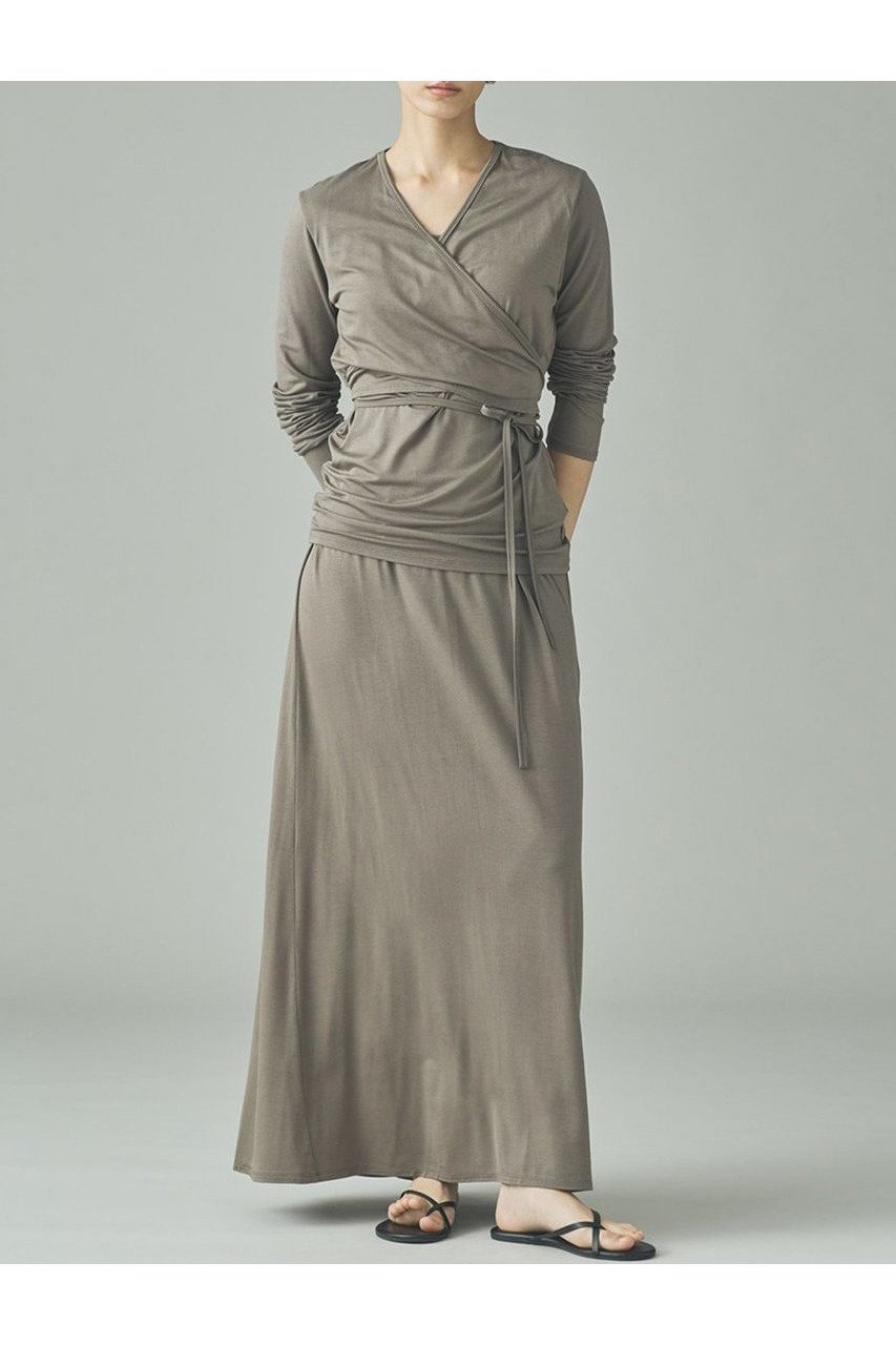 【カレンソロジー/Curensology】のベアテンジクカシュクールロングスリーブTシャツ 人気、トレンドファッション・服の通販 founy(ファニー) ファッション Fashion レディースファッション Fashion for Women トップス・カットソー Cut & Sew Tops シャツ・ブラウス・オフィスカジュアル Elegant Blouses & Button-Ups ロングTシャツ・Tシャツ Longline T-Shirts & Tees カットソー・ベーシックTシャツ Cut-and-Sewn Tops / Stretch Tees & Basics 2026年 2026 おすすめ Recommended / Our Picks なめらか Smooth, Silky Texture カシュクール Wrap Design スリーブ Sleeve, Long Sleeve / Short Sleeve ドレープ Drape, Draping Fabric フロント Front, Front Design ロング Long, Long-Length エレガント 上品 Elegant 夏 Summer 春 Spring S/S・春夏 SS, Spring/Summer, Warm Season other-5|ID: prp329100004826368 ipo3291000000035116310