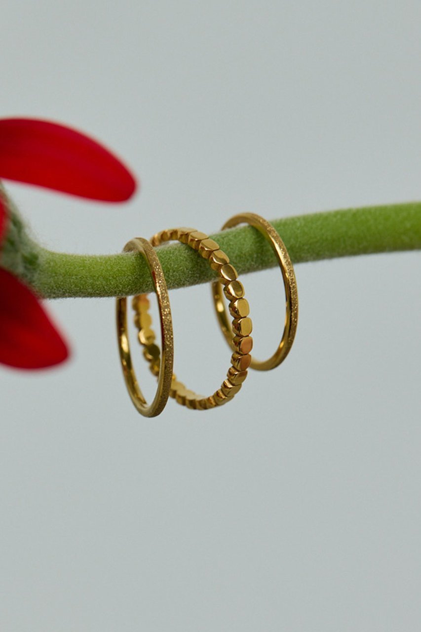 【ガリャルダガランテ/GALLARDAGALANTE】の【SACHIKOコラボ】トリオリング インテリア・キッズ・メンズ・レディースファッション・服の通販 founy(ファニー) ファッション Fashion レディースファッション Fashion for Women 2026年 2026 なめらか Smooth, Silky Texture アクセサリー Fashion Accessories コラボ Collaboration, Collab ポーチ Pouch, Small Case 夏 Summer 春 Spring S/S・春夏 SS, Spring/Summer, Warm Season ゴールド|ID: prp329100004827154 ipo3291000000035124877