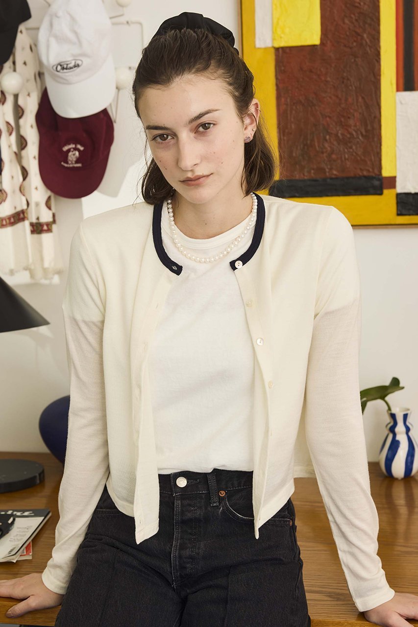 【オブラダ/Oblada】のウールカーディガン 人気、トレンドファッション・服の通販 founy(ファニー) ファッション Fashion レディースファッション Fashion for Women トップス・カットソー Cut & Sew Tops カーディガン・羽織り Layered Style Cardigans シャツ・ブラウス・オフィスカジュアル Elegant Blouses & Button-Ups ロングTシャツ・Tシャツ Longline T-Shirts & Tees カットソー・ベーシックTシャツ Cut-and-Sewn Tops / Stretch Tees & Basics カーディガン Cardigan, Knitwear コンパクト Compact, Small Size ショート Short, Short Length フィット Fit, Slim Fit ボトム Bottoms, Lower Wear エレガント 上品 Elegant 羽織 Haori, Light Jacket other-6|ID: prp329100004827182 ipo3291000000036690159