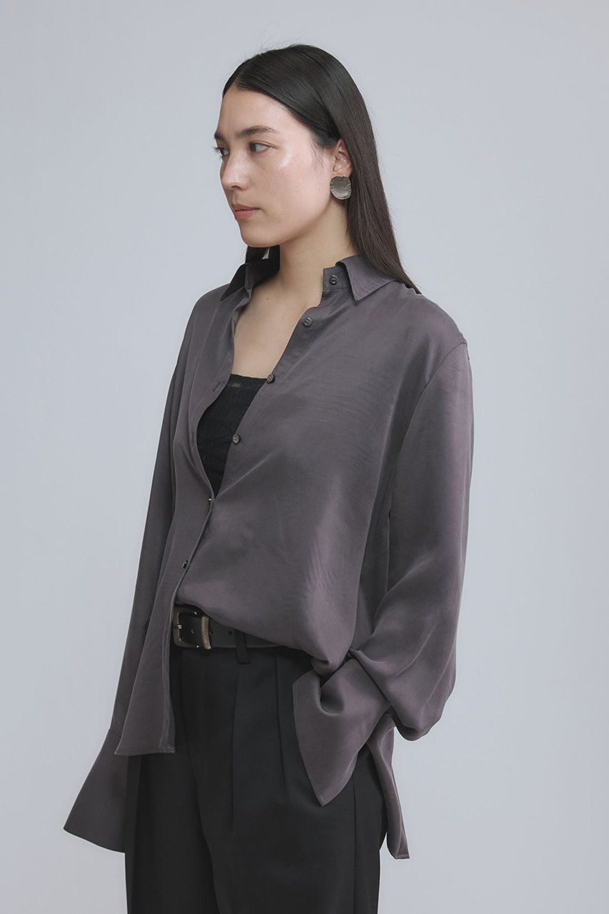 【カオス/Chaos】のリュシールブラウス インテリア・キッズ・メンズ・レディースファッション・服の通販 founy(ファニー) ファッション Fashion レディースファッション Fashion for Women トップス・カットソー Cut & Sew Tops シャツ・ブラウス・オフィスカジュアル Elegant Blouses & Button-Ups なめらか Smooth, Silky Texture カフス Cuff Design シンプル Simple, Minimal スリット Slit, Slit Detail スリーブ Sleeve, Long Sleeve / Short Sleeve リラックス Relax, Relaxed Fit ロング Long, Long-Length 再入荷 Restock / Back in Stock グレー|ID: prp329100004827197 ipo3291000000036188291