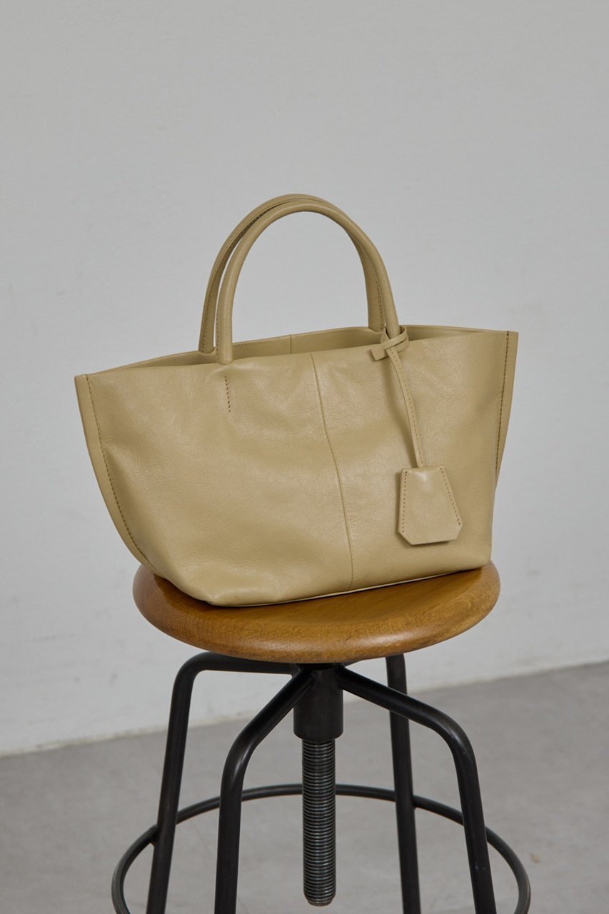 【ガリャルダガランテ/GALLARDAGALANTE】の【2.718】ボートトートMINI インテリア・キッズ・メンズ・レディースファッション・服の通販 founy(ファニー) ファッション Fashion レディースファッション Fashion for Women バッグ Bags 2026年 2026 スタイリッシュ Stylish, Fashionable トレンド Trend, Trending Now ポケット Pocket, Pocket Detail 夏 Summer 春 Spring S/S・春夏 SS, Spring/Summer, Warm Season ライトベージュ|ID: prp329100004827210 ipo3291000000035458594