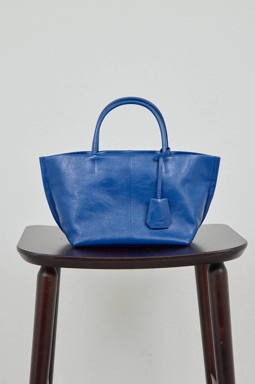 【ガリャルダガランテ/GALLARDAGALANTE】の【2.718】ボートトートMINI インテリア・キッズ・メンズ・レディースファッション・服の通販 founy(ファニー) ファッション Fashion レディースファッション Fashion for Women バッグ Bags 2026年 2026 スタイリッシュ Stylish, Fashionable トレンド Trend, Trending Now ポケット Pocket, Pocket Detail 夏 Summer 春 Spring S/S・春夏 SS, Spring/Summer, Warm Season ブルー|ID: prp329100004827210 ipo3291000000036021181