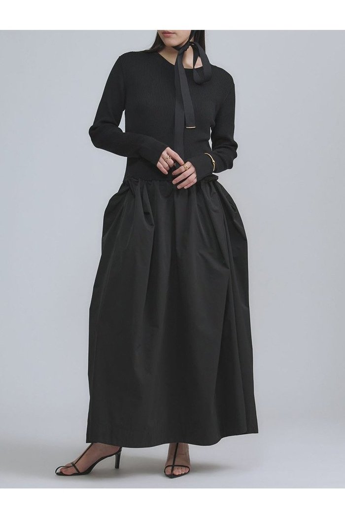 【カオス/Chaos】のエルヴァンワンピース インテリア・キッズ・メンズ・レディースファッション・服の通販 founy(ファニー) https://founy.com/ ファッション Fashion レディースファッション Fashion for Women ワンピース Dresses チュニック Tunic Tops & Dresses 2026年 2026 エレガント 上品 Elegant ギャザー Gathered, Ruffled チュニック Tunic, Long Top ドッキング Docking, Mixed Material バランス Balance, Style Balance フィット Fit, Slim Fit ロング Long, Long-Length 夏 Summer 春 Spring S/S・春夏 SS, Spring/Summer, Warm Season |ID: prp329100004827217 ipo3291000000035125574