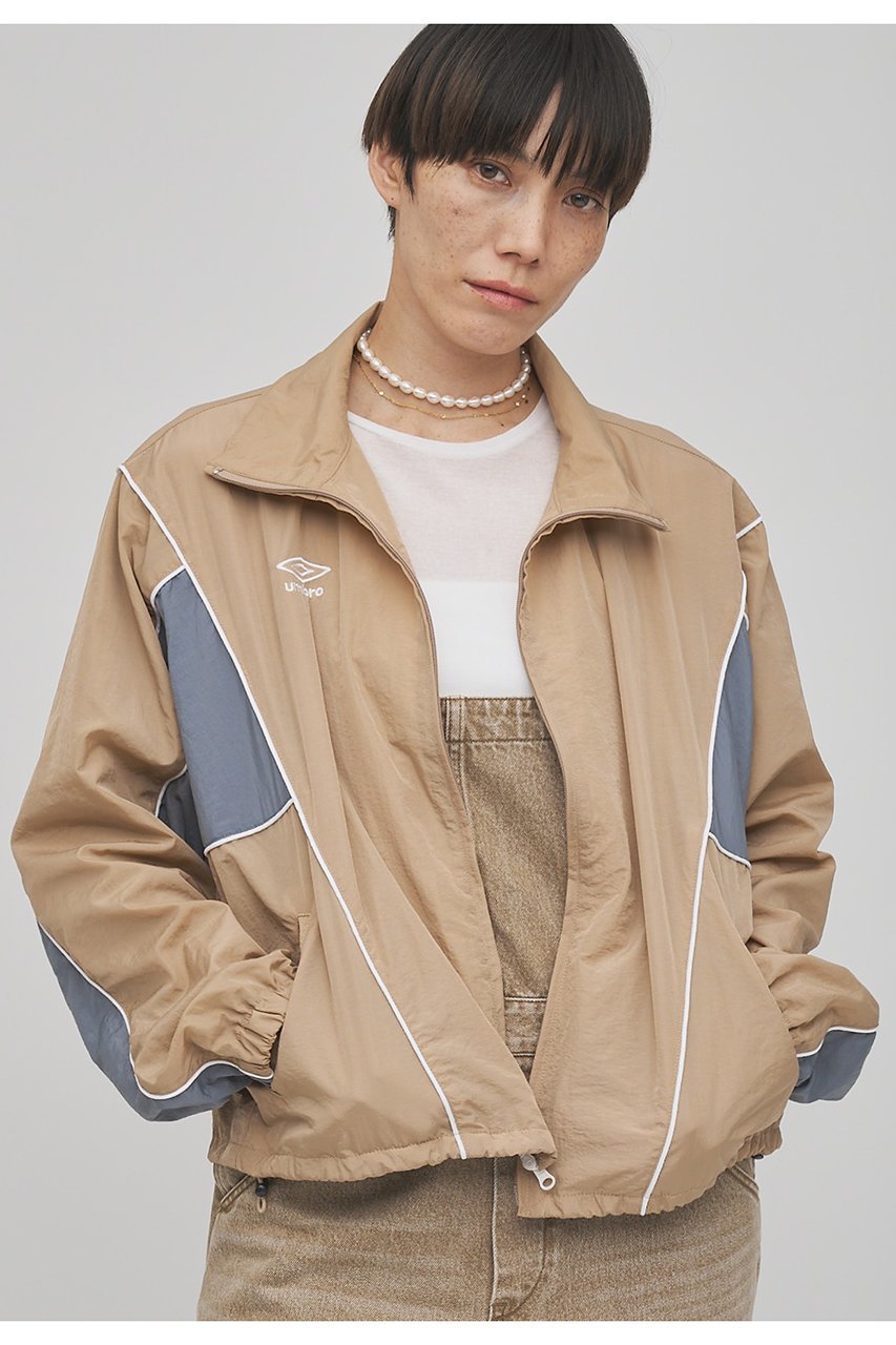 【ウィムガゼット/Whim Gazette】の【UMBRO×Whim Gazette】スタンドカラーブルゾン 人気、トレンドファッション・服の通販 founy(ファニー) 　ファッション　Fashion　レディースファッション　Fashion for Women　アウター　Coat / Outerwear Collection　レディースジャケット・軽アウター　Jackets　ブルゾンジャケット・スポーティアウター　Blouson Jackets　クール　Cool, Chic　コラボ　Collaboration, Collab　ジャケット　Jacket, Outerwear　スタンド　Stand Collar, Upright Stand　スポーツ　Sports, Activewear　スポーティ　Sporty, Casual Athletic　パイピング　Piping, Trim Design　フォルム　Silhouette, Form　ブルゾン　Blouson, Bomber Jacket　メッシュ　Mesh, Net Fabric　おすすめ　Recommended / Our Picks　エレガント 上品　Elegant　 other-1|ID: prp329100004827229 ipo3291000000036188361