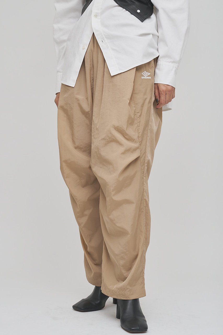 【ウィムガゼット/Whim Gazette】の【UMBRO×Whim Gazette】トラックパンツ 人気、トレンドファッション・服の通販 founy(ファニー) ファッション Fashion レディースファッション Fashion for Women パンツ Pants & Trousers 2026年 2026 おすすめ Recommended / Our Picks ギャザー Gathered, Ruffled クール Cool, Chic コラボ Collaboration, Collab スタンド Stand Collar, Upright Stand スポーツ Sports, Activewear スポーティ Sporty, Casual Athletic セットアップ Set-Up, Coordinated Outfit ブルゾン Blouson, Bomber Jacket メッシュ Mesh, Net Fabric 夏 Summer 春 Spring S/S・春夏 SS, Spring/Summer, Warm Season other-2|ID: prp329100004827231 ipo3291000000035125715