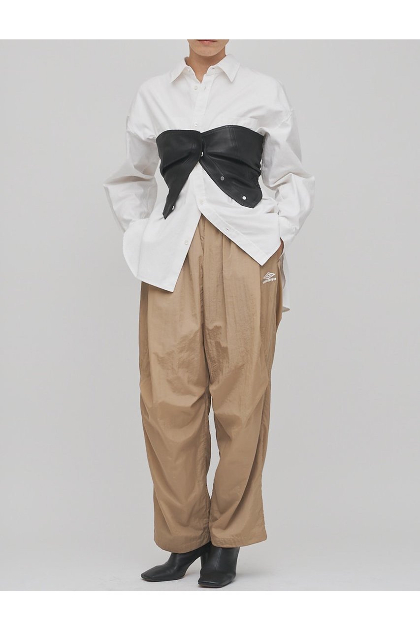 【ウィムガゼット/Whim Gazette】の【UMBRO×Whim Gazette】トラックパンツ 人気、トレンドファッション・服の通販 founy(ファニー) ファッション Fashion レディースファッション Fashion for Women パンツ Pants & Trousers 2026年 2026 おすすめ Recommended / Our Picks ギャザー Gathered, Ruffled クール Cool, Chic コラボ Collaboration, Collab スタンド Stand Collar, Upright Stand スポーツ Sports, Activewear スポーティ Sporty, Casual Athletic セットアップ Set-Up, Coordinated Outfit ブルゾン Blouson, Bomber Jacket メッシュ Mesh, Net Fabric 夏 Summer 春 Spring S/S・春夏 SS, Spring/Summer, Warm Season other-3|ID: prp329100004827231 ipo3291000000035125716