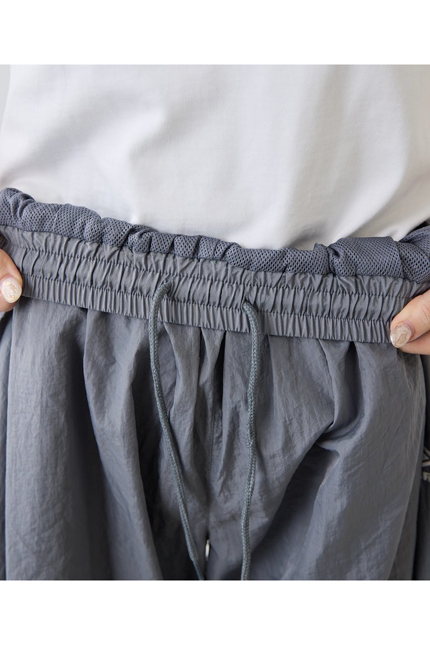 【ウィムガゼット/Whim Gazette】の【UMBRO×Whim Gazette】トラックパンツ 人気、トレンドファッション・服の通販 founy(ファニー) ファッション Fashion レディースファッション Fashion for Women パンツ Pants & Trousers 2026年 2026 おすすめ Recommended / Our Picks ギャザー Gathered, Ruffled クール Cool, Chic コラボ Collaboration, Collab スタンド Stand Collar, Upright Stand スポーツ Sports, Activewear スポーティ Sporty, Casual Athletic セットアップ Set-Up, Coordinated Outfit ブルゾン Blouson, Bomber Jacket メッシュ Mesh, Net Fabric 夏 Summer 春 Spring S/S・春夏 SS, Spring/Summer, Warm Season other-8|ID: prp329100004827231 ipo3291000000036079636