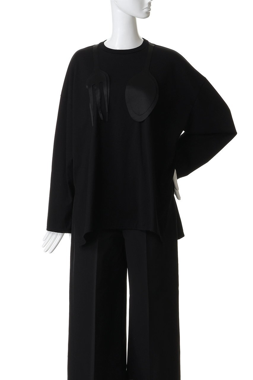 【エンフォルド/ENFOLD】のCUTLERY MOTIF LONG-SLEEVE T-SHIRT 人気、トレンドファッション・服の通販 founy(ファニー) ファッション Fashion レディースファッション Fashion for Women トップス・カットソー Cut & Sew Tops シャツ・ブラウス・オフィスカジュアル Elegant Blouses & Button-Ups ロングTシャツ・Tシャツ Longline T-Shirts & Tees カットソー・ベーシックTシャツ Cut-and-Sewn Tops / Stretch Tees & Basics 2026年 2026 サテン Satin, Glossy Fabric スリーブ Sleeve, Long Sleeve / Short Sleeve モチーフ Motif, Design Theme ロング Long, Long-Length 今季 This Season, Current Season 夏 Summer 定番 Standard, Basic Item 春 Spring S/S・春夏 SS, Spring/Summer, Warm Season other-2|ID: prp329100004827259 ipo3291000000036025492