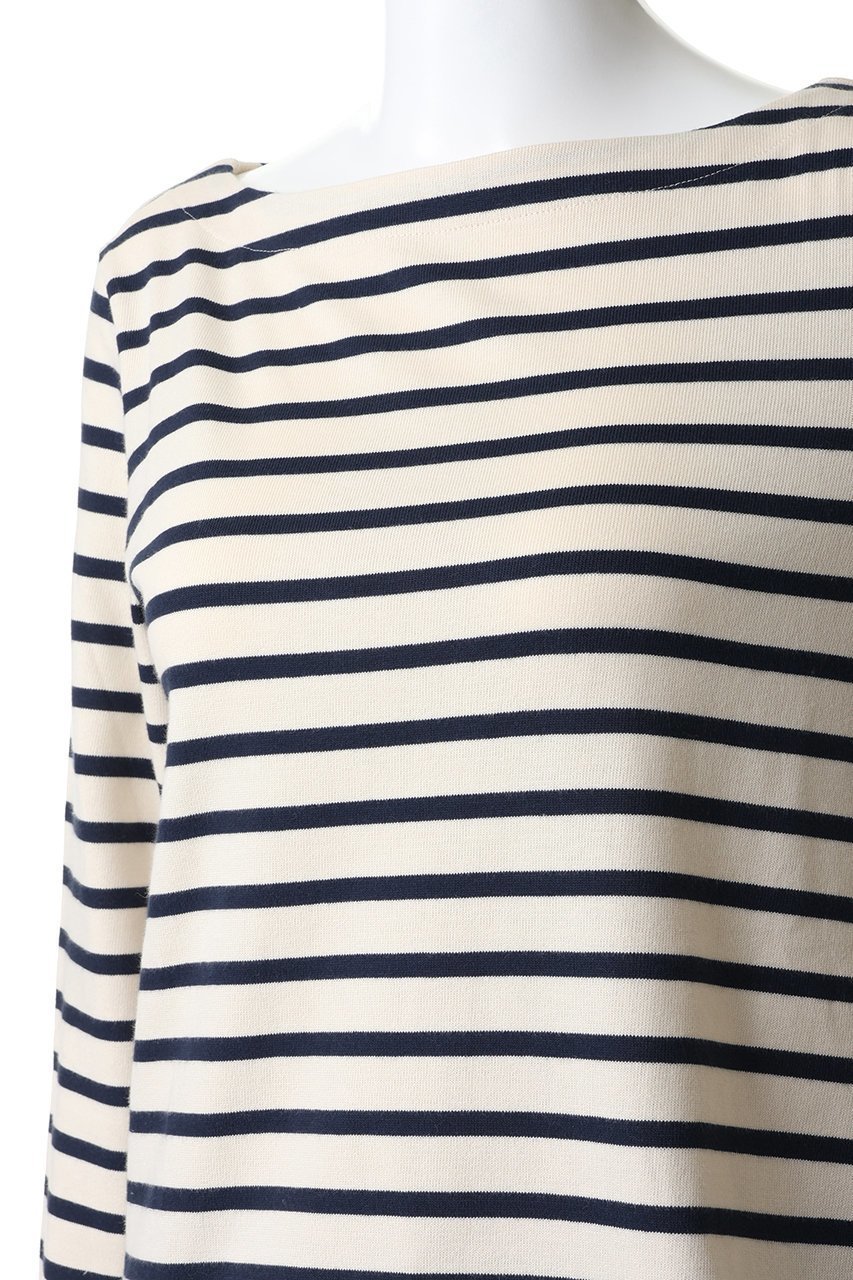 【マックスマーラ/Max Mara】の【Weekend Max Mara】ERASMO ボーダー ボートネックトップス 人気、トレンドファッション・服の通販 founy(ファニー) ファッション Fashion レディースファッション Fashion for Women トップス・カットソー Cut & Sew Tops シャツ・ブラウス・オフィスカジュアル Elegant Blouses & Button-Ups ロングTシャツ・Tシャツ Longline T-Shirts & Tees カットソー・ベーシックTシャツ Cut-and-Sewn Tops / Stretch Tees & Basics 2026年 2026 インナー Innerwear ジャケット Jacket, Outerwear スリーブ Sleeve, Long Sleeve / Short Sleeve デコルテ Décolleté, Neckline ボーダー Border, Stripe ロング Long, Long-Length 夏 Summer 定番 Standard, Basic Item 春 Spring S/S・春夏 SS, Spring/Summer, Warm Season other-5|ID: prp329100004828042 ipo3291000000035135743