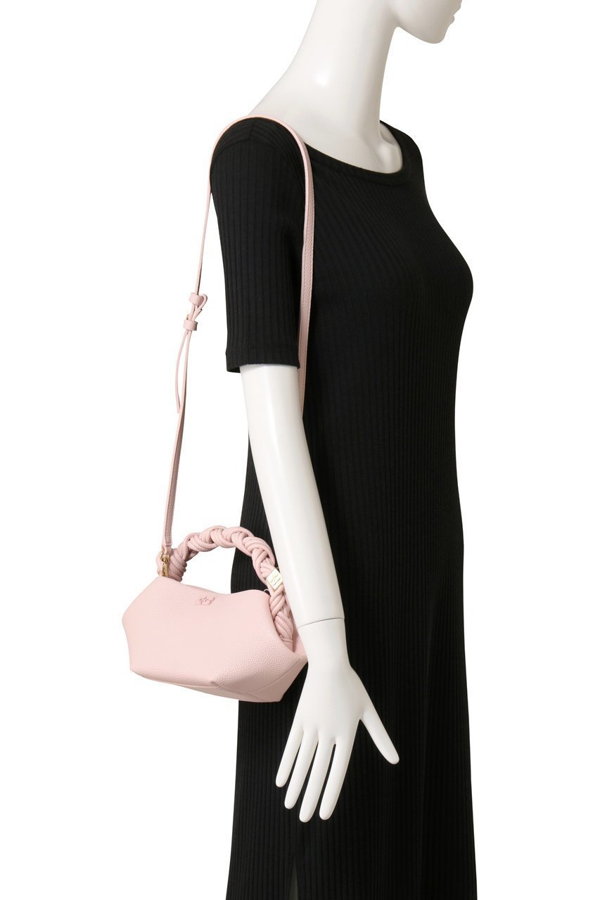 【ガニー/GANNI】のGanni Bou mini バッグ Grained 人気、トレンドファッション・服の通販 founy(ファニー) 　ファッション　Fashion　レディースファッション　Fashion for Women　バッグ　Bags　2026年　2026　コンパクト　Compact, Small Size　ポケット　Pocket, Pocket Detail　夏　Summer　春　Spring　S/S・春夏　SS, Spring/Summer, Warm Season　other-2|ID: prp329100004828055 ipo3291000000036030526