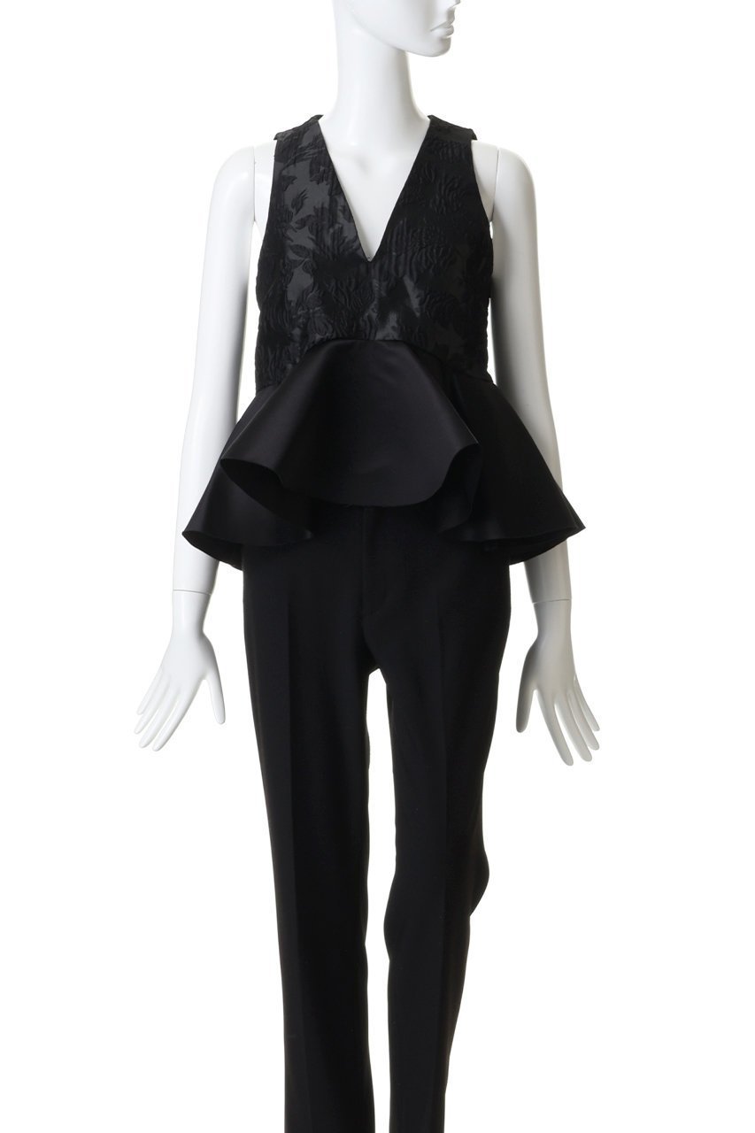 【ガニー/GANNI】のSatin Cloque スリーブレス ペプラムブラウス 人気、トレンドファッション・服の通販 founy(ファニー) 　ファッション　Fashion　レディースファッション　Fashion for Women　トップス・カットソー　Cut & Sew Tops　キャミソール&ノースリーブ　Camisoles & Sleeveless Tops　シャツ・ブラウス・オフィスカジュアル　Elegant Blouses & Button-Ups　2026年　2026　サテン　Satin, Glossy Fabric　スリーブ　Sleeve, Long Sleeve / Short Sleeve　ノースリーブ　Sleeveless, No-Sleeve　パーティ　Party, Party Style　フラワー　Flower, Floral　フレア　Flare, Flared　ペプラム　Peplum, Flared Hem　夏　Summer　春　Spring　S/S・春夏　SS, Spring/Summer, Warm Season　other-2|ID: prp329100004828063 ipo3291000000035988000