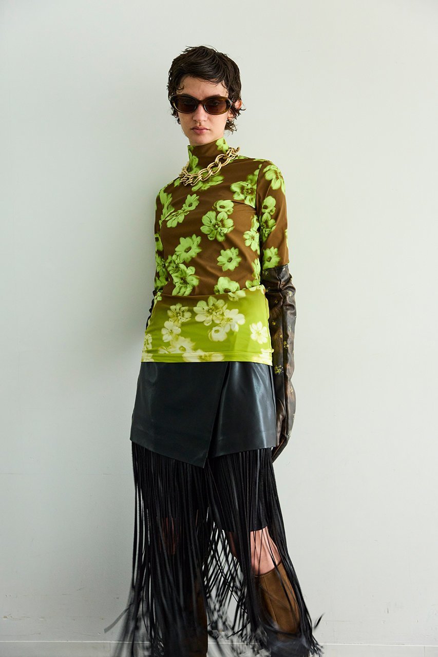 【メゾンスペシャル/MAISON SPECIAL】のGradient Turtle Flower Top/グラデーションタートルフラワートップス 人気、トレンドファッション・服の通販 founy(ファニー) ファッション Fashion レディースファッション Fashion for Women トップス・カットソー Cut & Sew Tops シャツ・ブラウス・オフィスカジュアル Elegant Blouses & Button-Ups ロングTシャツ・Tシャツ Longline T-Shirts & Tees カットソー・ベーシックTシャツ Cut-and-Sewn Tops / Stretch Tees & Basics なめらか Smooth, Silky Texture インナー Innerwear グラデーション Gradient, Ombre ジャケット Jacket, Outerwear スリーブ Sleeve, Long Sleeve / Short Sleeve フィット Fit, Slim Fit ロング Long, Long-Length 冬 Winter / This Winter other-2|ID: prp329100004828079 ipo3291000000035136029