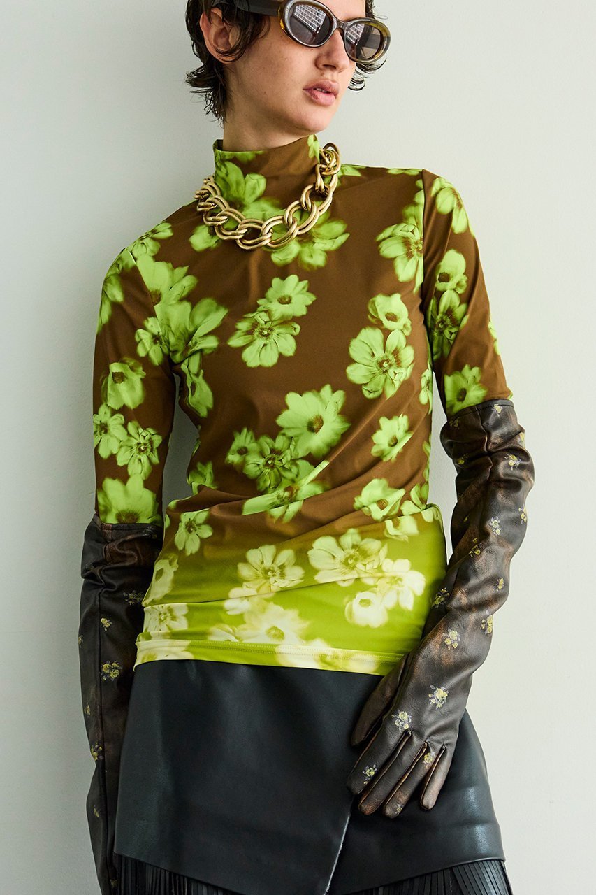 【メゾンスペシャル/MAISON SPECIAL】のGradient Turtle Flower Top/グラデーションタートルフラワートップス 人気、トレンドファッション・服の通販 founy(ファニー) ファッション Fashion レディースファッション Fashion for Women トップス・カットソー Cut & Sew Tops シャツ・ブラウス・オフィスカジュアル Elegant Blouses & Button-Ups ロングTシャツ・Tシャツ Longline T-Shirts & Tees カットソー・ベーシックTシャツ Cut-and-Sewn Tops / Stretch Tees & Basics なめらか Smooth, Silky Texture インナー Innerwear グラデーション Gradient, Ombre ジャケット Jacket, Outerwear スリーブ Sleeve, Long Sleeve / Short Sleeve フィット Fit, Slim Fit ロング Long, Long-Length 冬 Winter / This Winter other-4|ID: prp329100004828079 ipo3291000000035136031