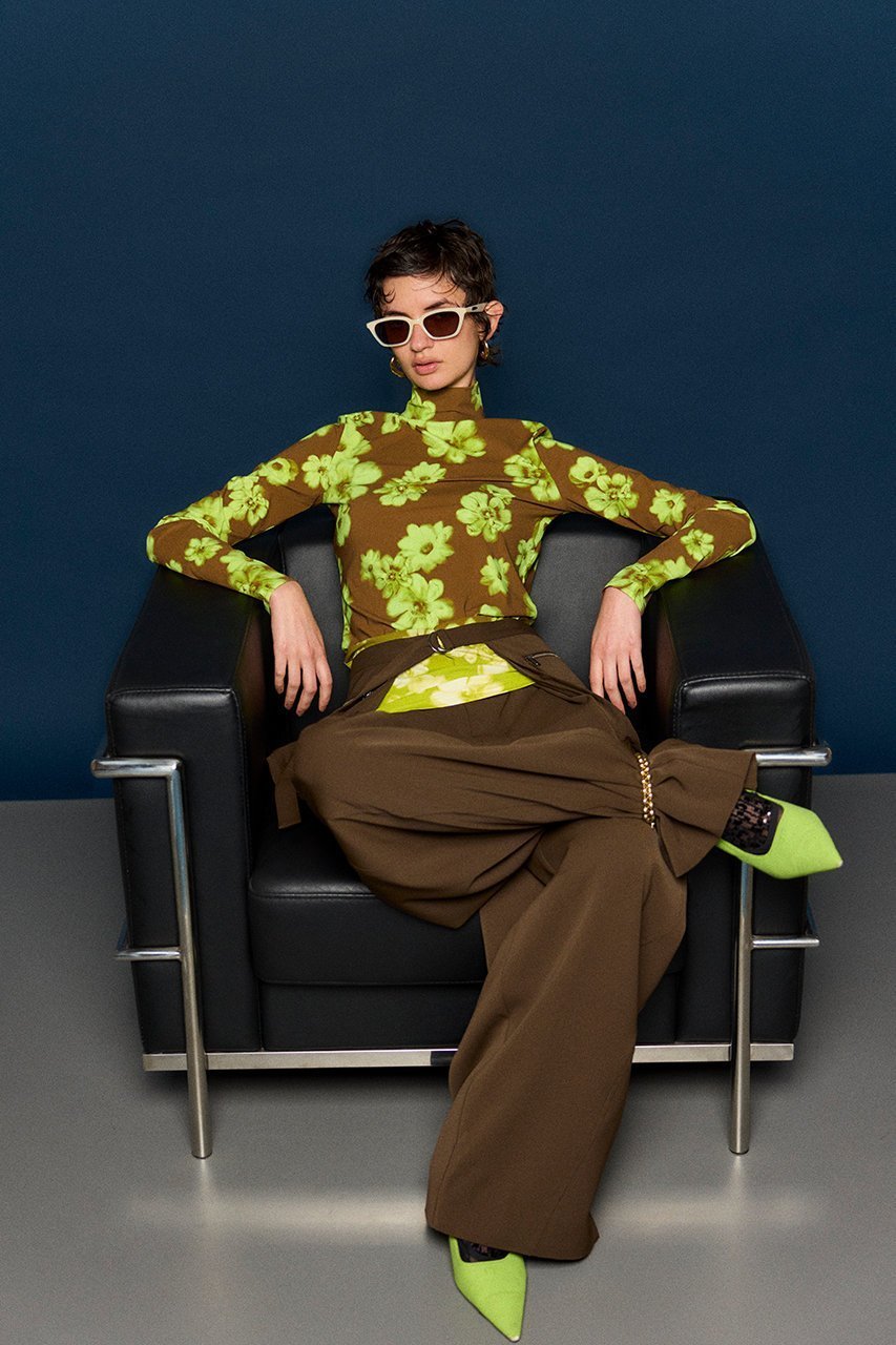 【メゾンスペシャル/MAISON SPECIAL】のGradient Turtle Flower Top/グラデーションタートルフラワートップス 人気、トレンドファッション・服の通販 founy(ファニー) ファッション Fashion レディースファッション Fashion for Women トップス・カットソー Cut & Sew Tops シャツ・ブラウス・オフィスカジュアル Elegant Blouses & Button-Ups ロングTシャツ・Tシャツ Longline T-Shirts & Tees カットソー・ベーシックTシャツ Cut-and-Sewn Tops / Stretch Tees & Basics なめらか Smooth, Silky Texture インナー Innerwear グラデーション Gradient, Ombre ジャケット Jacket, Outerwear スリーブ Sleeve, Long Sleeve / Short Sleeve フィット Fit, Slim Fit ロング Long, Long-Length 冬 Winter / This Winter other-6|ID: prp329100004828079 ipo3291000000035136034