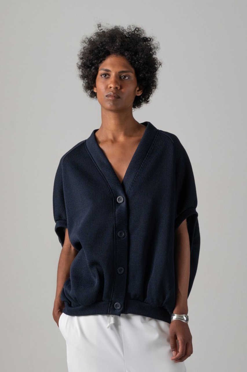 【コグ ザビッグスモーク/COGTHEBIGSMOKE】の25 NEELA PUFF SLEEVE CARDIGAN 人気、トレンドファッション・服の通販 founy(ファニー) 　ファッション　Fashion　レディースファッション　Fashion for Women　トップス・カットソー　Cut & Sew Tops　カーディガン・羽織り　Layered Style Cardigans　シャツ・ブラウス・オフィスカジュアル　Elegant Blouses & Button-Ups　ロングTシャツ・Tシャツ　Longline T-Shirts & Tees　カットソー・ベーシックTシャツ　Cut-and-Sewn Tops / Stretch Tees & Basics　2026年　2026　カットソー　Cut and Sewn Top　カーディガン　Cardigan, Knitwear　ギャザー　Gathered, Ruffled　シンプル　Simple, Minimal　ドロップ　Drop Shoulder, Dropped Style　バランス　Balance, Style Balance　ワイド　Wide, Wide Fit　夏　Summer　春　Spring　S/S・春夏　SS, Spring/Summer, Warm Season　other-7|ID: prp329100004828947 ipo3291000000035977089