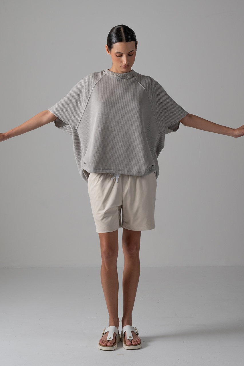 【コグ ザビッグスモーク/COGTHEBIGSMOKE】の24 HELLEN PENTAGON TOP 人気、トレンドファッション・服の通販 founy(ファニー) ファッション Fashion レディースファッション Fashion for Women トップス・カットソー Cut & Sew Tops シャツ・ブラウス・オフィスカジュアル Elegant Blouses & Button-Ups ロングTシャツ・Tシャツ Longline T-Shirts & Tees カットソー・ベーシックTシャツ Cut-and-Sewn Tops / Stretch Tees & Basics 2026年 2026 カットソー Cut and Sewn Top ショート Short, Short Length スリーブ Sleeve, Long Sleeve / Short Sleeve フォルム Silhouette, Form ベーシック Basic, Essential 夏 Summer 春 Spring S/S・春夏 SS, Spring/Summer, Warm Season other-6|ID: prp329100004828948 ipo3291000000036069119