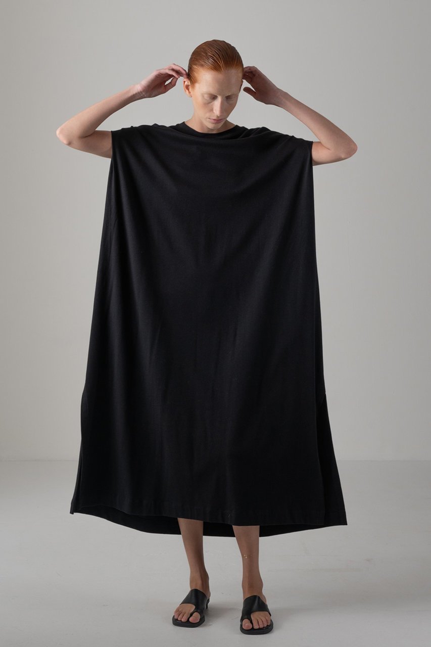 【コグ ザビッグスモーク/COGTHEBIGSMOKE】の57 JOHANNA DRESS 人気、トレンドファッション・服の通販 founy(ファニー) ファッション Fashion レディースファッション Fashion for Women ワンピース Dresses フォーマル・パーティードレス・結婚式用ドレス Elegant & Casual Dresses チュニック Tunic Tops & Dresses 2026年 2026 ストレート Straight, Straight Cut スリット Slit, Slit Detail チュニック Tunic, Long Top ドレス Dress, One-Piece バランス Balance, Style Balance フォルム Silhouette, Form ボックス Boxy, Box Shape ロング Long, Long-Length 夏 Summer 春 Spring S/S・春夏 SS, Spring/Summer, Warm Season other-6|ID: prp329100004828956 ipo3291000000035145736