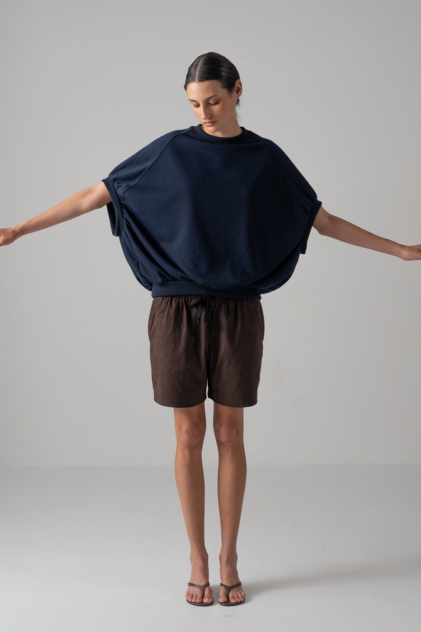 【コグ ザビッグスモーク/COGTHEBIGSMOKE】の40 BROOKLYN SWEATSHIRT 人気、トレンドファッション・服の通販 founy(ファニー) 　ファッション　Fashion　レディースファッション　Fashion for Women　トップス・カットソー　Cut & Sew Tops　シャツ・ブラウス・オフィスカジュアル　Elegant Blouses & Button-Ups　レディースパーカー・カジュアルフーディー　Casual Hoodies & Sweatshirts　ロングTシャツ・Tシャツ　Longline T-Shirts & Tees　スウェット・クルーネックトップス　Sweatshirts & Crewnecks / Relaxed Fit Sweat Tops　カットソー・ベーシックTシャツ　Cut-and-Sewn Tops / Stretch Tees & Basics　ギャザー　Gathered, Ruffled　シンプル　Simple, Minimal　ドロップ　Drop Shoulder, Dropped Style　ボトム　Bottoms, Lower Wear　ワイド　Wide, Wide Fit　吸水　Absorbent, Quick-Dry　新作・新入荷　New Arrivals / New In　other-6|ID: prp329100004828962 ipo3291000000036843922