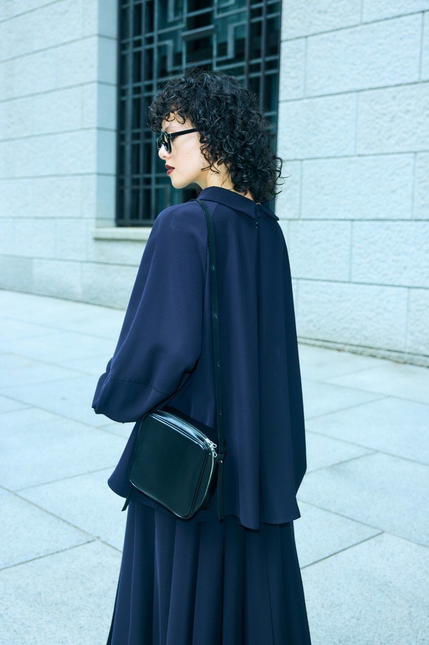 【エンフォルド/ENFOLD】の【1/14 12:00販売開始】STAND DRAPE 人気、トレンドファッション・服の通販 founy(ファニー) 　ファッション　Fashion　レディースファッション　Fashion for Women　トップス・カットソー　Cut & Sew Tops　シャツ・ブラウス・オフィスカジュアル　Elegant Blouses & Button-Ups　2026年　2026　エレガント 上品　Elegant　シンプル　Simple, Minimal　スリーブ　Sleeve, Long Sleeve / Short Sleeve　ドレープ　Drape, Draping Fabric　リラックス　Relax, Relaxed Fit　ロング　Long, Long-Length　夏　Summer　春　Spring　S/S・春夏　SS, Spring/Summer, Warm Season　other-8|ID: prp329100004829008 ipo3291000000035146139