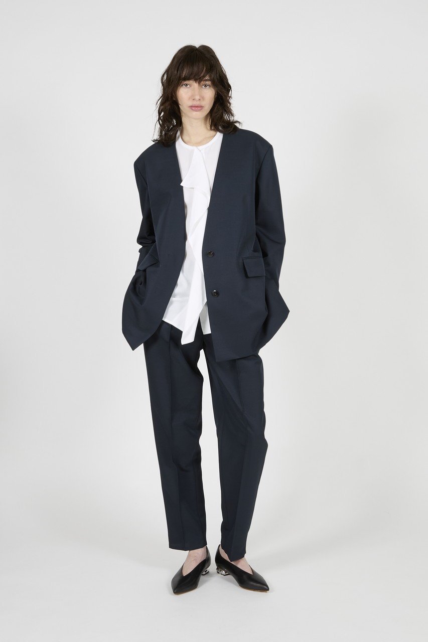 【エブール/ebure】の【店舗限定】スラブラチネ ノーカラーオーバーサイズジャケット 人気、トレンドファッション・服の通販 founy(ファニー) ファッション Fashion レディースファッション Fashion for Women アウター Coat / Outerwear Collection レディースジャケット・軽アウター Jackets 2026年 2026 カーディガン Cardigan, Knitwear ジャケット Jacket, Outerwear フィット Fit, Slim Fit 夏 Summer 春 Spring S/S・春夏 SS, Spring/Summer, Warm Season other-8|ID: prp329100004829009 ipo3291000000035818429