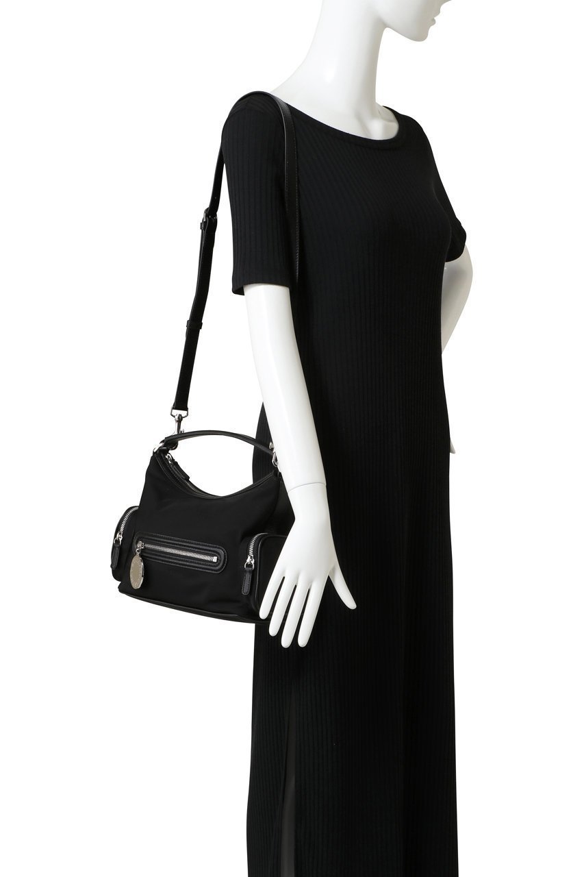 【ステラ マッカートニー/STELLA McCARTNEY】のDartmoor ナイロンスモールショルダーバッグ 人気、トレンドファッション・服の通販 founy(ファニー) 　ファッション　Fashion　レディースファッション　Fashion for Women　バッグ　Bags　2026年　2026　シルバー　Silver, Metallic Silver　ジップ　Zip, Zipper　ポケット　Pocket, Pocket Detail　夏　Summer　春　Spring　S/S・春夏　SS, Spring/Summer, Warm Season　軽量　Lightweight, Ultra Light　other-2|ID: prp329100004829038 ipo3291000000035486056