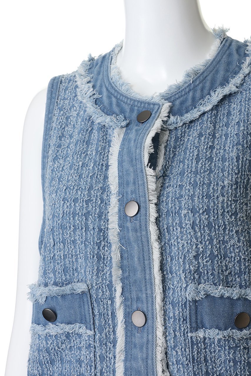 【スリー ドッツ/three dots】のニードルパンチ デニムジレ 人気、トレンドファッション・服の通販 founy(ファニー) 　ファッション　Fashion　レディースファッション　Fashion for Women　アウター　Coat / Outerwear Collection　レディースジャケット・軽アウター　Jackets　2026年　2026　コンパクト　Compact, Small Size　ジャケット　Jacket, Outerwear　ツイード　Twill, Twill Weave　デニム　Denim, Jeans Material　ノースリーブ　Sleeveless, No-Sleeve　フリンジ　Fringe, Tassel　ベスト　Vest, Waistcoat　夏　Summer　春　Spring　S/S・春夏　SS, Spring/Summer, Warm Season　other-5|ID: prp329100004829076 ipo3291000000035977294