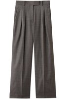 【エブール/ebure】の【1/16 0:00販売開始】ドライシャンブレー タックパンツ 人気、トレンドファッション・服の通販 founy(ファニー) ファッション Fashion レディースファッション Fashion for Women パンツ Pants & Trousers 2026年 2026 シャンブレー Chambray, Denim-Like Fabric シンプル Simple, Minimal ジャケット Jacket, Outerwear ストレート Straight, Straight Cut セットアップ Set-Up, Coordinated Outfit バランス Balance, Style Balance ビジネス 仕事 通勤 Business / Work / Commuting マニッシュ Mannish, Boyish エレガント 上品 Elegant 夏 Summer 春 Spring S/S・春夏 SS, Spring/Summer, Warm Season |ID:prp329100004829123