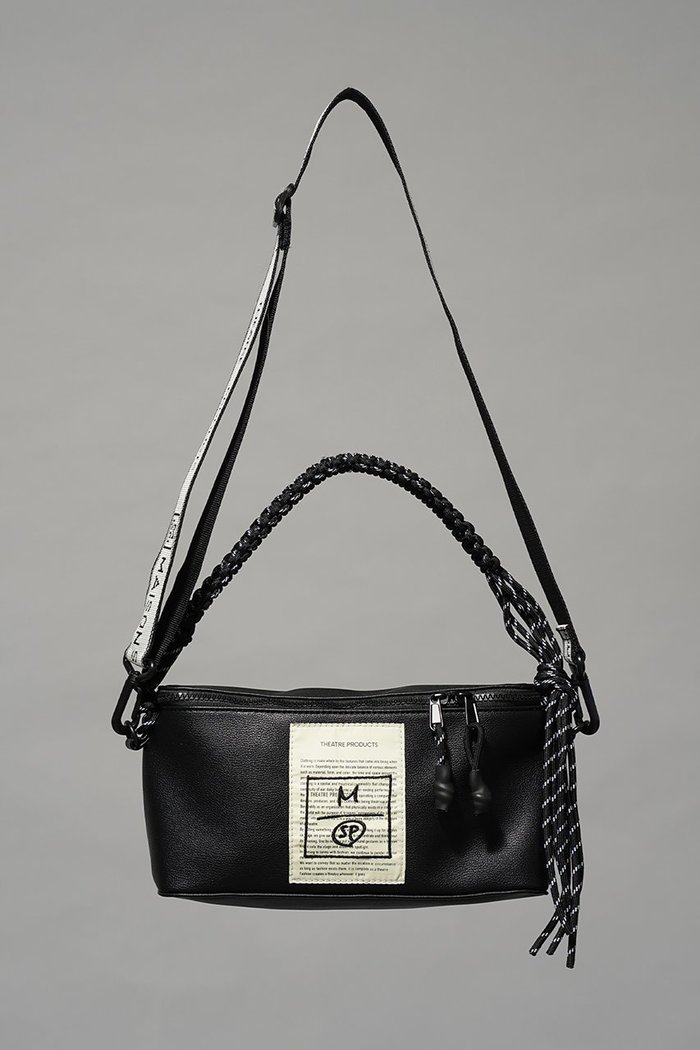 【メゾンスペシャル/MAISON SPECIAL】の【UNISEX】×THEATRE PRODUCTSCollaboration Horizontal Leather Shoulder Bag/シアタープロダクツコラボレーションホライゾナルレザーショルダーバッグ インテリア・キッズ・メンズ・レディースファッション・服の通販 founy(ファニー) https://founy.com/ ファッション Fashion レディースファッション Fashion for Women バッグ Bags 傘 Umbrella, Parasol スポーティ Sporty, Casual Athletic トレンド Trend, Trending Now バランス Balance, Style Balance フェイクレザー Faux Leather, PU Leather フォルム Silhouette, Form ボックス Boxy, Box Shape モダン Modern, Contemporary ユニセックス Unisex, Genderless リアル Real, Realistic 再入荷 Restock / Back in Stock エレガント 上品 Elegant |ID: prp329100004829129 ipo3291000000036690266