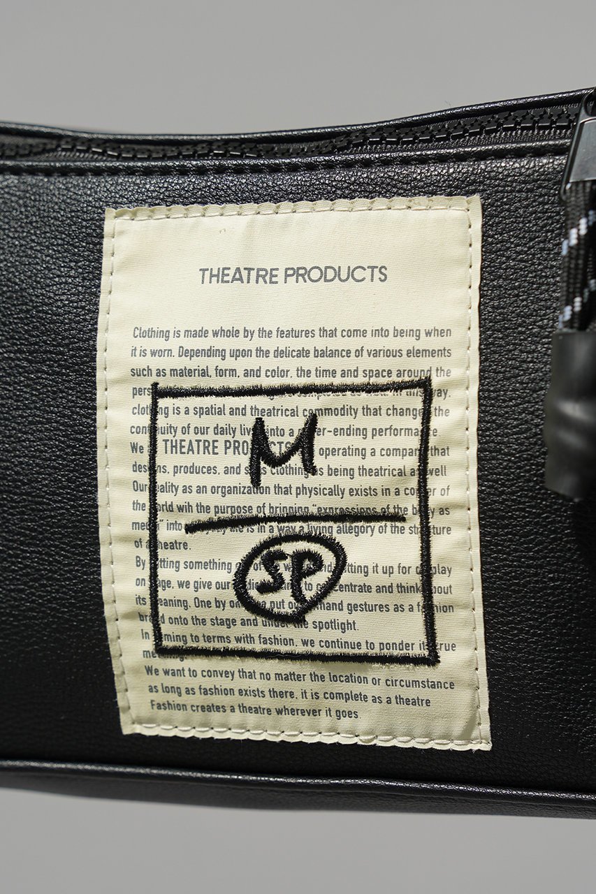 【メゾンスペシャル/MAISON SPECIAL】の【UNISEX】×THEATRE PRODUCTSCollaboration Horizontal Leather Shoulder Bag/シアタープロダクツコラボレーションホライゾナルレザーショルダーバッグ 人気、トレンドファッション・服の通販 founy(ファニー) 　ファッション　Fashion　レディースファッション　Fashion for Women　バッグ　Bags　傘　Umbrella, Parasol　スポーティ　Sporty, Casual Athletic　トレンド　Trend, Trending Now　バランス　Balance, Style Balance　フェイクレザー　Faux Leather, PU Leather　フォルム　Silhouette, Form　ボックス　Boxy, Box Shape　モダン　Modern, Contemporary　ユニセックス　Unisex, Genderless　リアル　Real, Realistic　再入荷　Restock / Back in Stock　エレガント 上品　Elegant　other-4|ID: prp329100004829129 ipo3291000000036690270