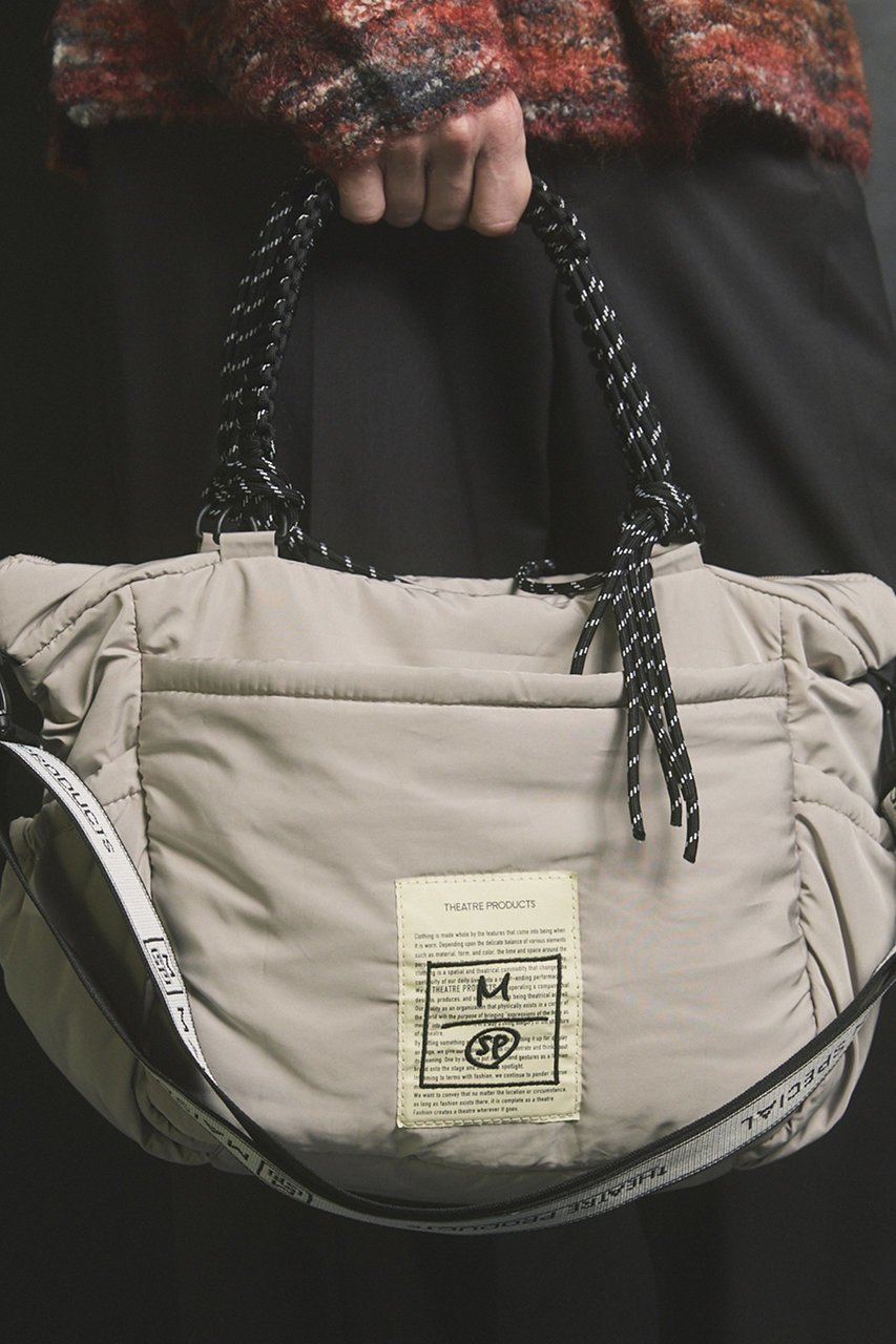 【メゾンスペシャル/MAISON SPECIAL】の【UNISEX】×THEATRE PRODUCTSCollaboration Shoulder Pouch/シアタープロダクツコラボレーションショルダーポーチ 人気、トレンドファッション・服の通販 founy(ファニー) 　ファッション　Fashion　レディースファッション　Fashion for Women　ポーチ&ミニバッグ　Pouches & Mini Bags　春　Spring　軽量　Lightweight, Ultra Light　ショルダー　Shoulder, Shoulder Strap　テクスチャー　Texture, Textured Fabric　ハンド　Hand, Handmade　バランス　Balance, Style Balance　フィット　Fit, Slim Fit　フォルム　Silhouette, Form　ポケット　Pocket, Pocket Detail　ユニセックス　Unisex, Genderless　S/S・春夏　SS, Spring/Summer, Warm Season　夏　Summer　旅行　Travel　2026年　2026　other-5|ID: prp329100004829131 ipo3291000000036005998