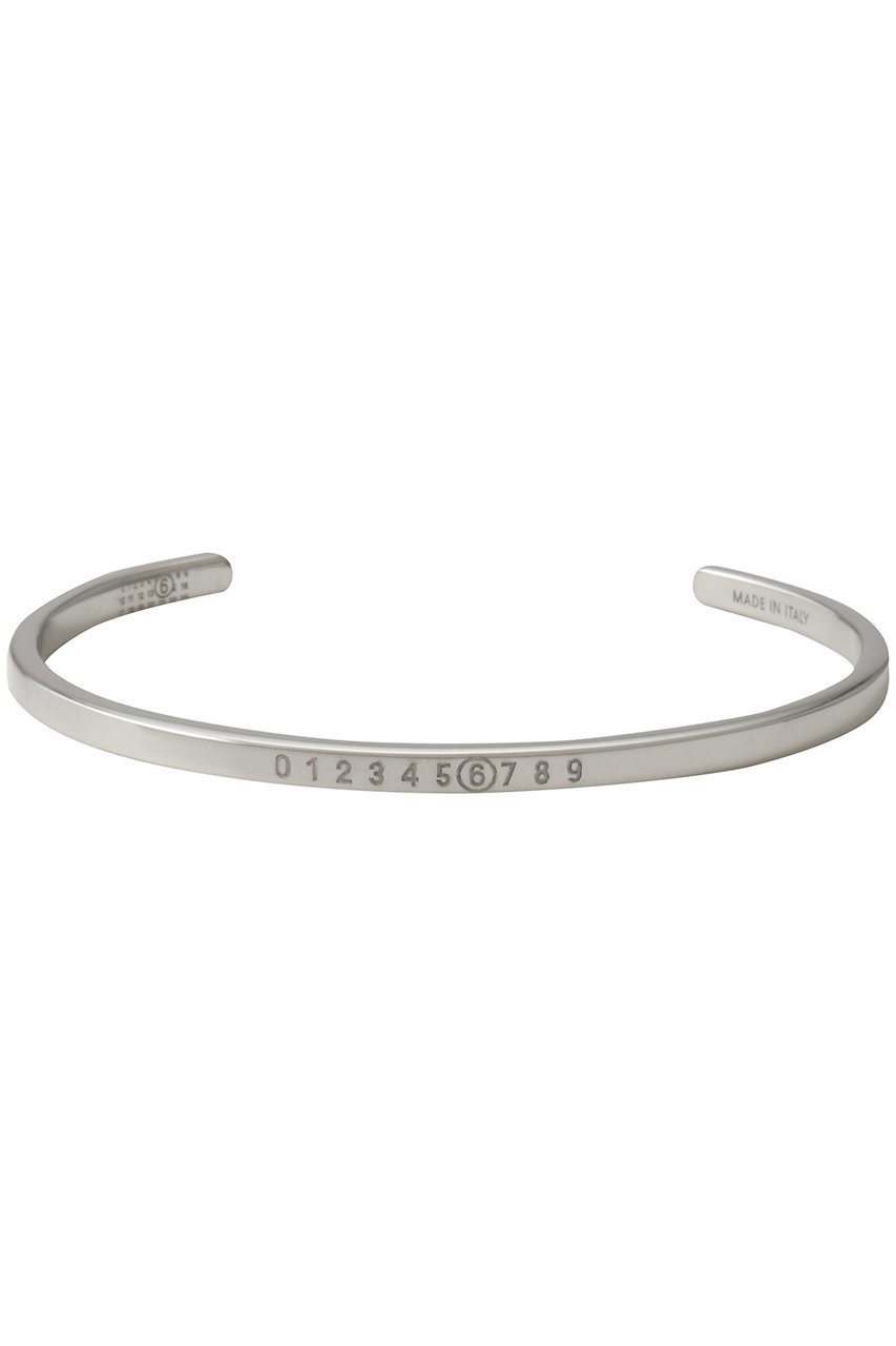 【エムエム6 メゾン マルタン マルジェラ/MM6 Maison Martin Margiela】のMinimal ロゴ バングル(3mm) 人気、トレンドファッション・服の通販 founy(ファニー) ファッション Fashion レディースファッション Fashion for Women ジュエリー Jewelry チェーン&カフブレスレット Cuff & Chain Bracelets バングル・カフブレスレット Bangles & Cuff Bracelets 2026年 2026 シルバー Silver, Metallic Silver シンプル Simple, Minimal スタイリッシュ Stylish, Fashionable バングル Bangle, Bracelet パーティ Party, Party Style エレガント 上品 Elegant 夏 Summer 春 Spring S/S・春夏 SS, Spring/Summer, Warm Season other-1|ID: prp329100004830049 ipo3291000000036105947