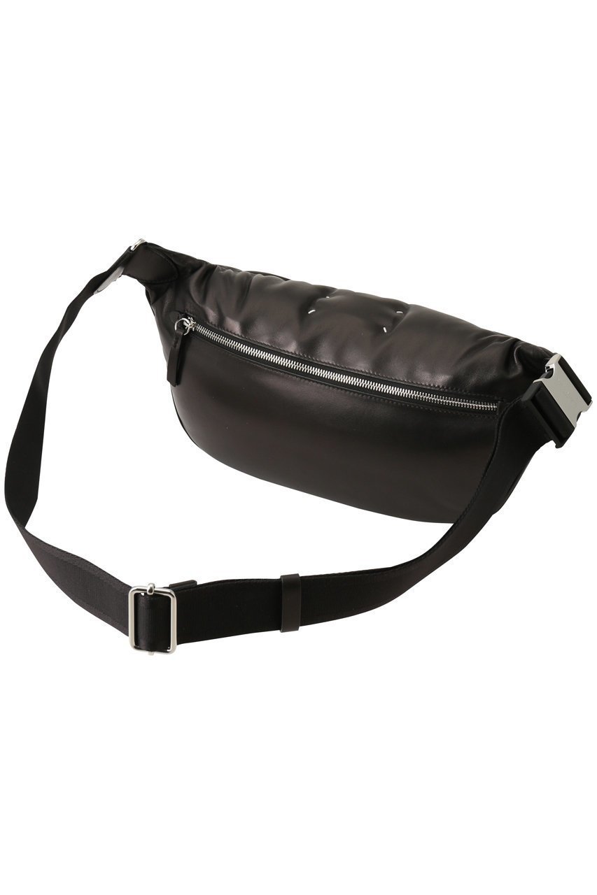 【メゾン マルジェラ/MAISON MARGIELA】の【UNISEX】GLAM SLAM ベルト バッグ 人気、トレンドファッション・服の通販 founy(ファニー) 　ファッション　Fashion　レディースファッション　Fashion for Women　バッグ　Bags　ベルト&ウエストマーク　Belts & Waist Accessories　ポーチ&ミニバッグ　Pouches & Mini Bags　2026年　2026　ユニセックス　Unisex, Genderless　おすすめ　Recommended / Our Picks　なめらか　Smooth, Silky Texture　キルト　Quilt, Quilted Fabric　ポケット　Pocket, Pocket Detail　リュクス　Luxury, Elegant, High-End, Chic　エレガント 上品　Elegant　夏　Summer　旅行　Travel　春　Spring　S/S・春夏　SS, Spring/Summer, Warm Season　other-3|ID: prp329100004830057 ipo3291000000035156925