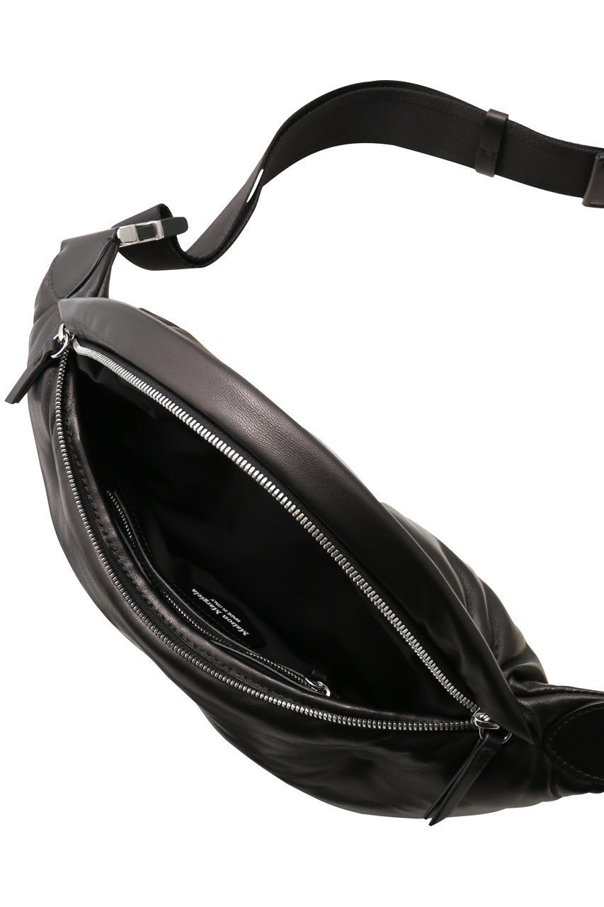 【メゾン マルジェラ/MAISON MARGIELA】の【UNISEX】GLAM SLAM ベルト バッグ 人気、トレンドファッション・服の通販 founy(ファニー) 　ファッション　Fashion　レディースファッション　Fashion for Women　バッグ　Bags　ベルト&ウエストマーク　Belts & Waist Accessories　ポーチ&ミニバッグ　Pouches & Mini Bags　2026年　2026　ユニセックス　Unisex, Genderless　おすすめ　Recommended / Our Picks　なめらか　Smooth, Silky Texture　キルト　Quilt, Quilted Fabric　ポケット　Pocket, Pocket Detail　リュクス　Luxury, Elegant, High-End, Chic　エレガント 上品　Elegant　夏　Summer　旅行　Travel　春　Spring　S/S・春夏　SS, Spring/Summer, Warm Season　other-5|ID: prp329100004830057 ipo3291000000035156927