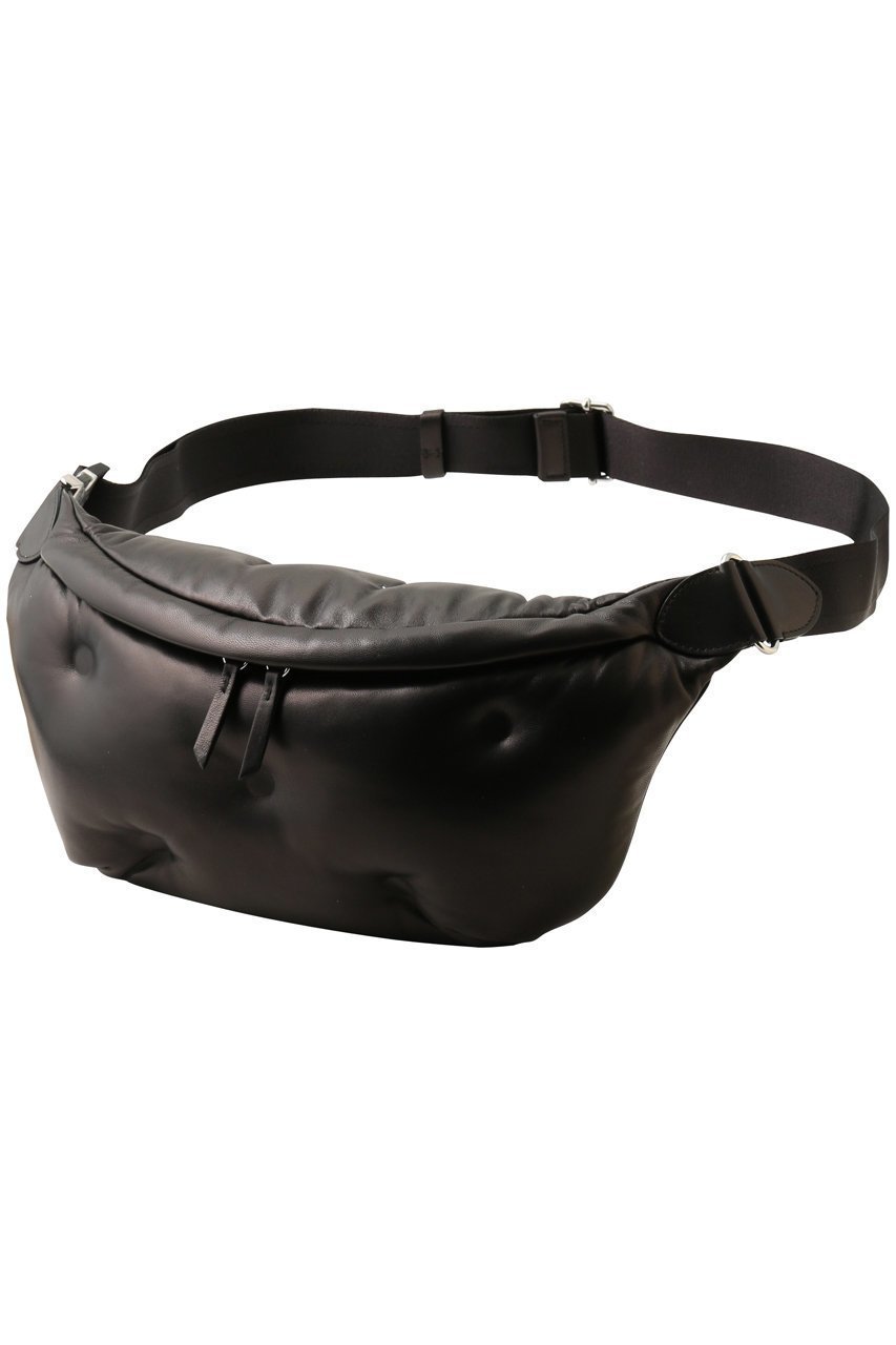 【メゾン マルジェラ/MAISON MARGIELA】の【UNISEX】GLAM SLAM ベルト バッグ インテリア・キッズ・メンズ・レディースファッション・服の通販 founy(ファニー) 　ファッション　Fashion　レディースファッション　Fashion for Women　バッグ　Bags　ベルト&ウエストマーク　Belts & Waist Accessories　ポーチ&ミニバッグ　Pouches & Mini Bags　ユニセックス　Unisex, Genderless　おすすめ　Recommended / Our Picks　なめらか　Smooth, Silky Texture　キルト　Quilt, Quilted Fabric　ポケット　Pocket, Pocket Detail　リュクス　Luxury, Elegant, High-End, Chic　エレガント 上品　Elegant　旅行　Travel　ブラック|ID: prp329100004830057 ipo3291000000036743344