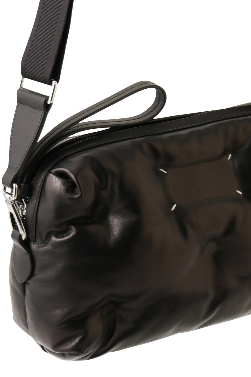 【メゾン マルジェラ/MAISON MARGIELA】の【UNISEX】GLAM SLAM カメラバッグ 人気、トレンドファッション・服の通販 founy(ファニー) 　ファッション　Fashion　レディースファッション　Fashion for Women　バッグ　Bags　2026年　2026　ユニセックス　Unisex, Genderless　なめらか　Smooth, Silky Texture　カメラ　Camera Accessories　キルト　Quilt, Quilted Fabric　フロント　Front, Front Design　エレガント 上品　Elegant　夏　Summer　春　Spring　S/S・春夏　SS, Spring/Summer, Warm Season　財布　Wallet, Purse　other-4|ID: prp329100004830059 ipo3291000000035156938